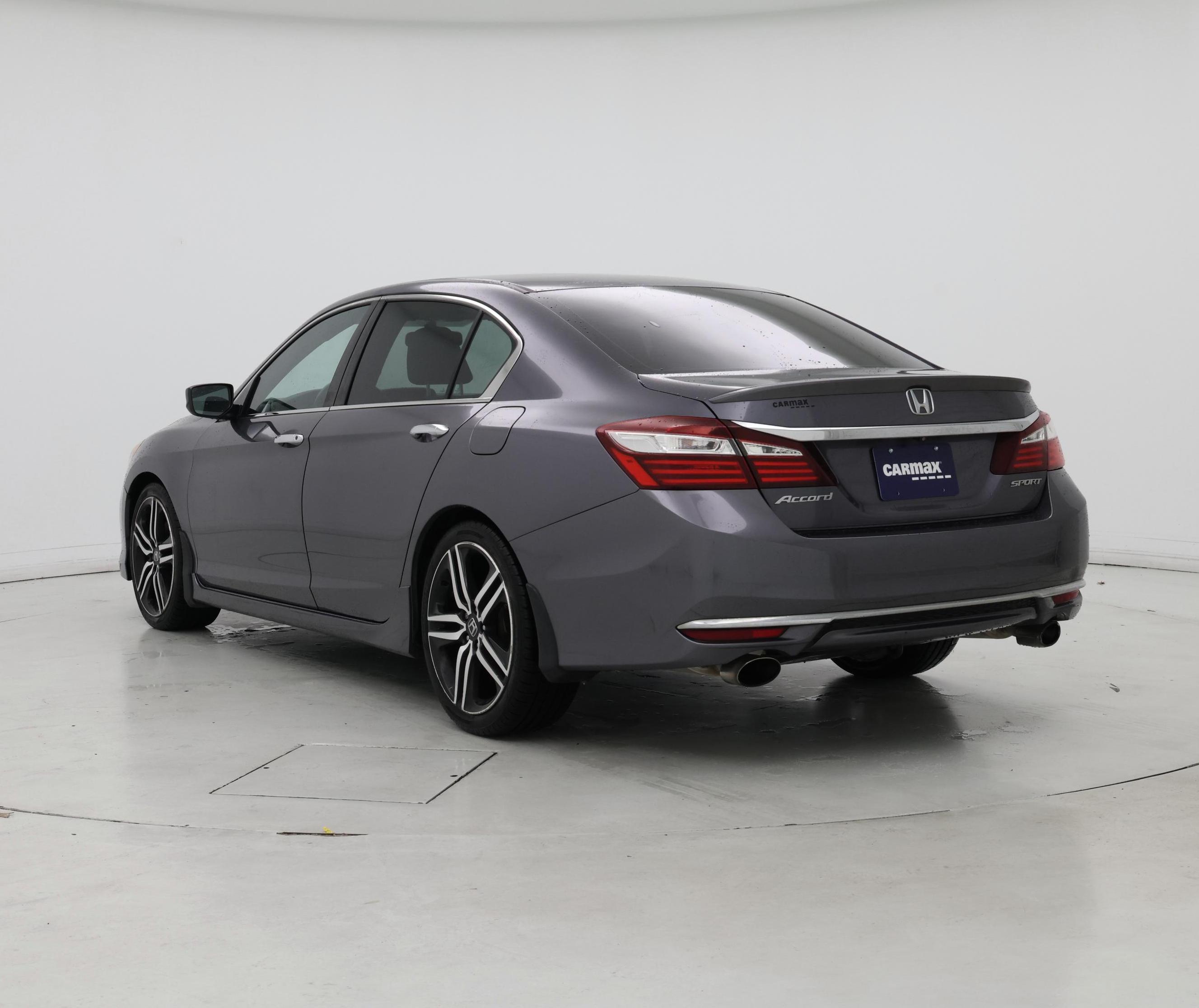 Thumbnail: 2017 Honda Accord - 2