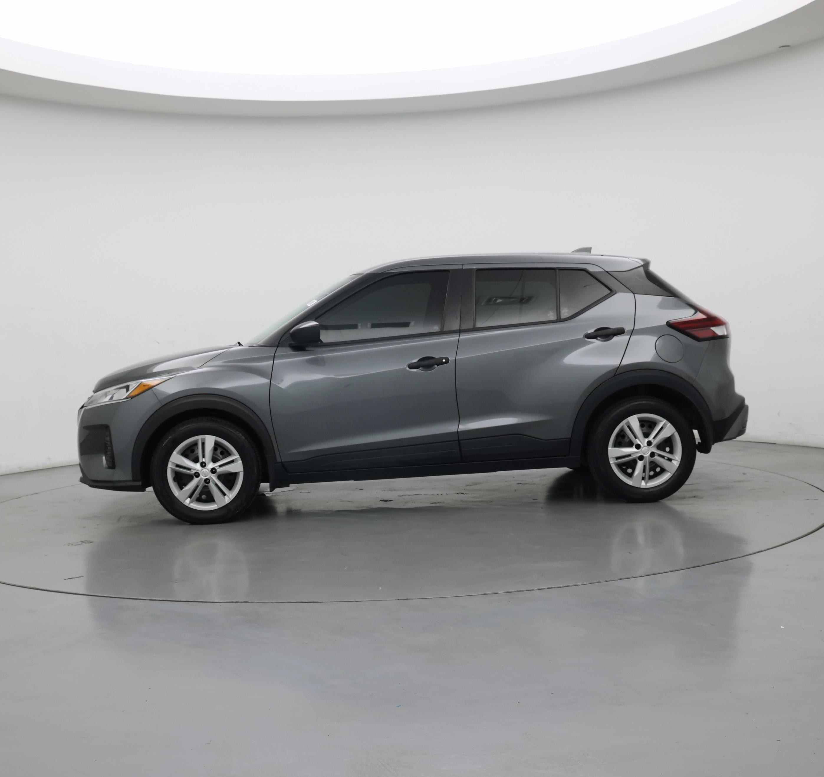 Thumbnail: 2021 Nissan Kicks - 3