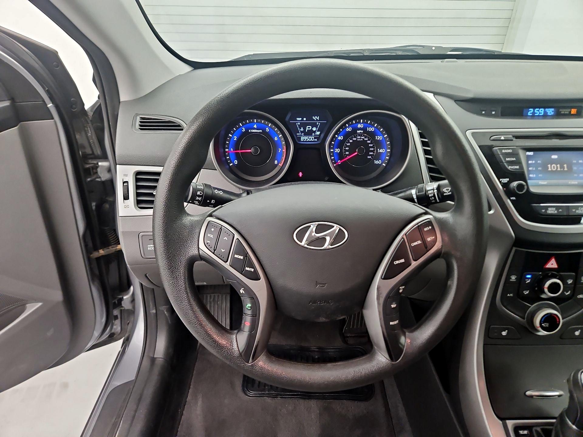 Thumbnail: 2014 Hyundai Elantra - 10