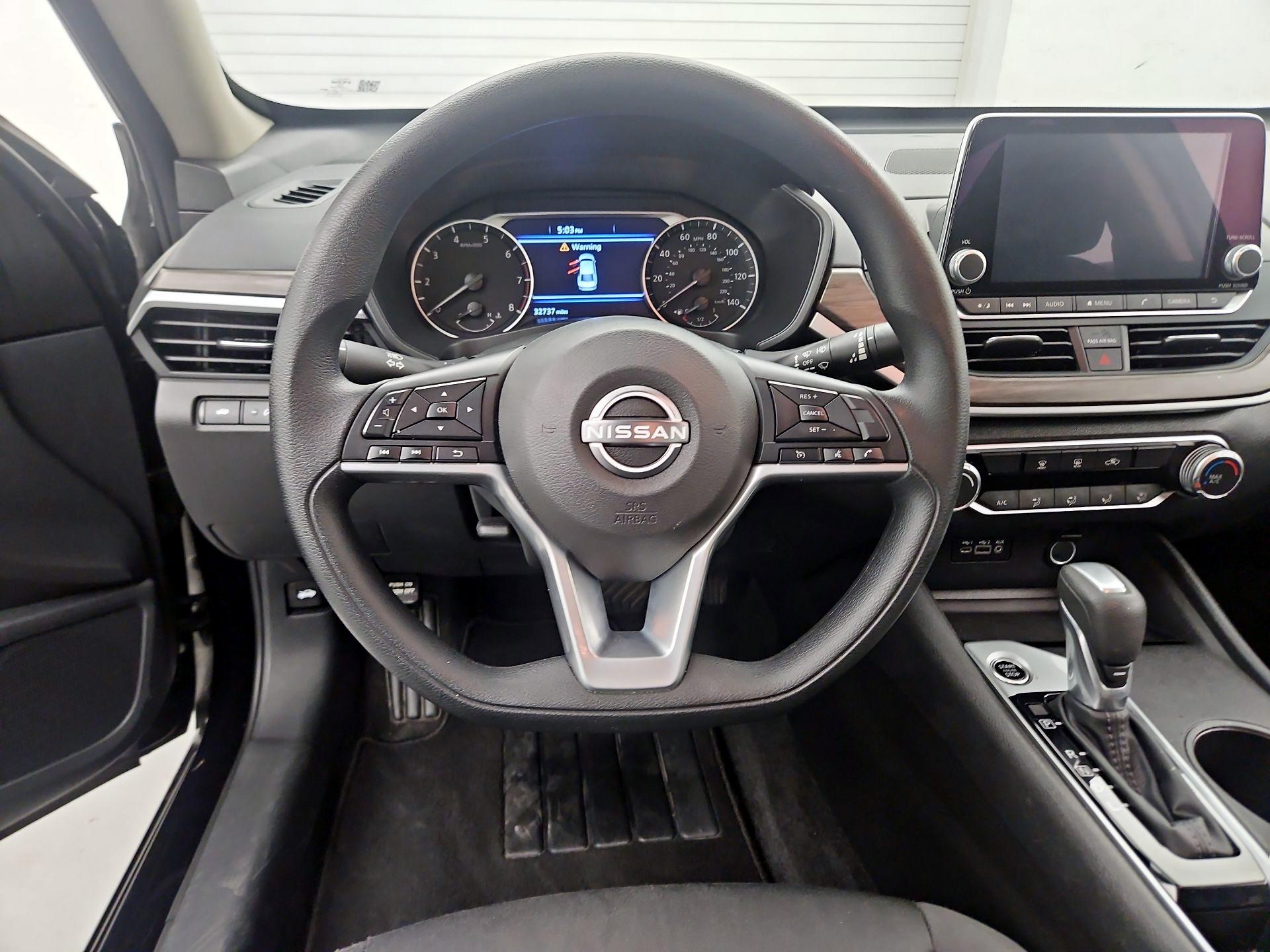 Thumbnail: 2025 Nissan Altima - 10
