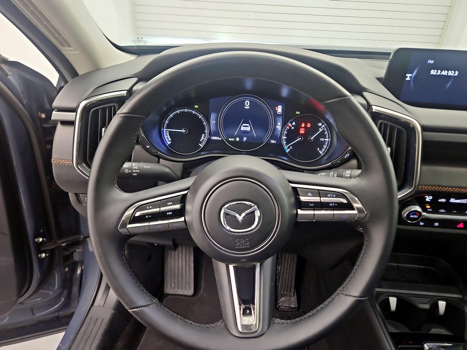 2025 Mazda CX-50 Premium Plus - Photo 11