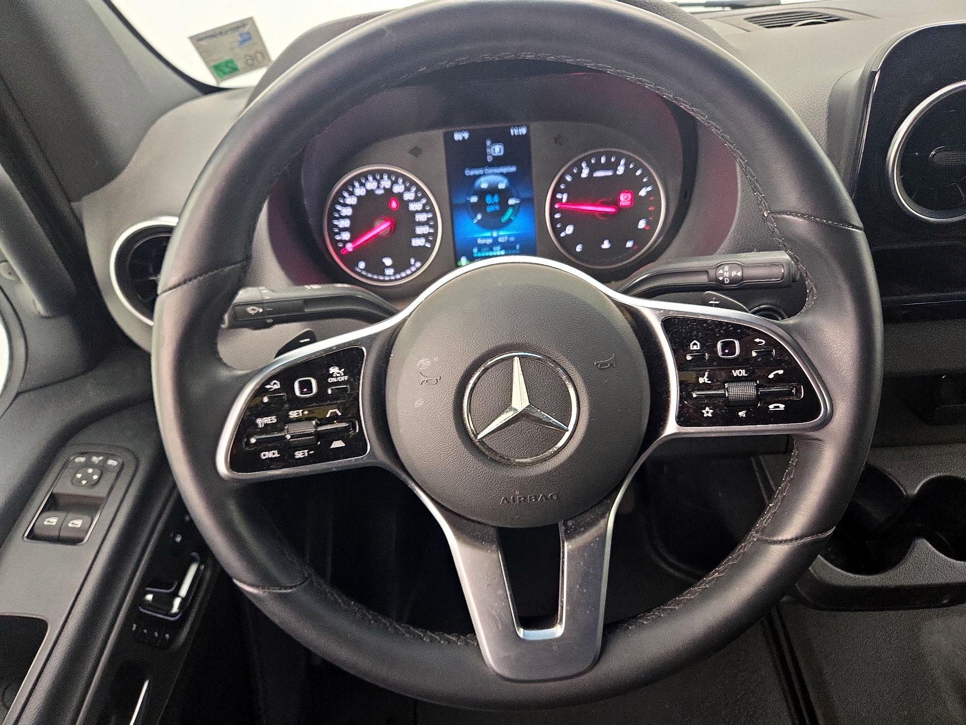 Thumbnail: 2024 Mercedes-Benz Sprinter - 10