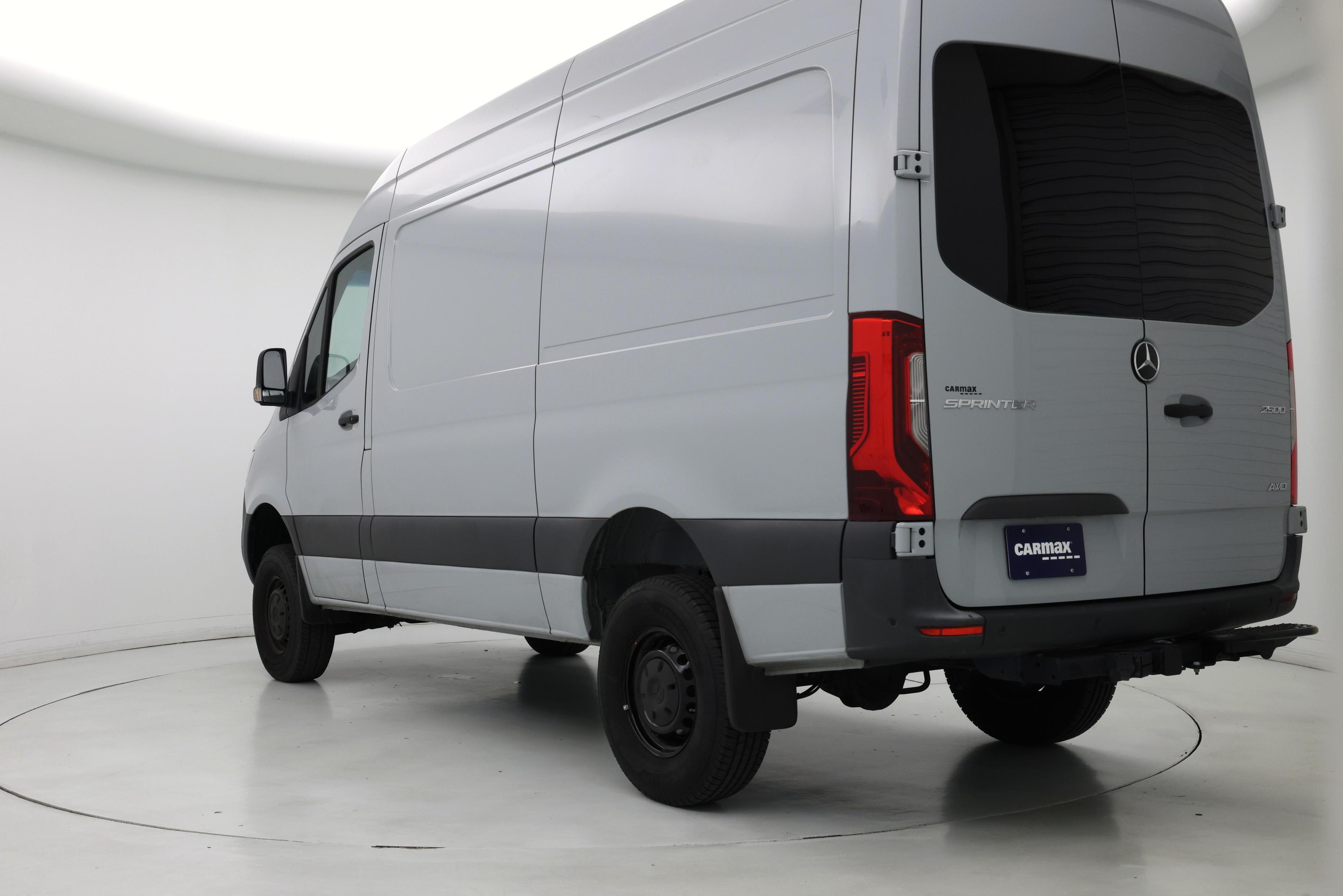 Thumbnail: 2024 Mercedes-Benz Sprinter - 2