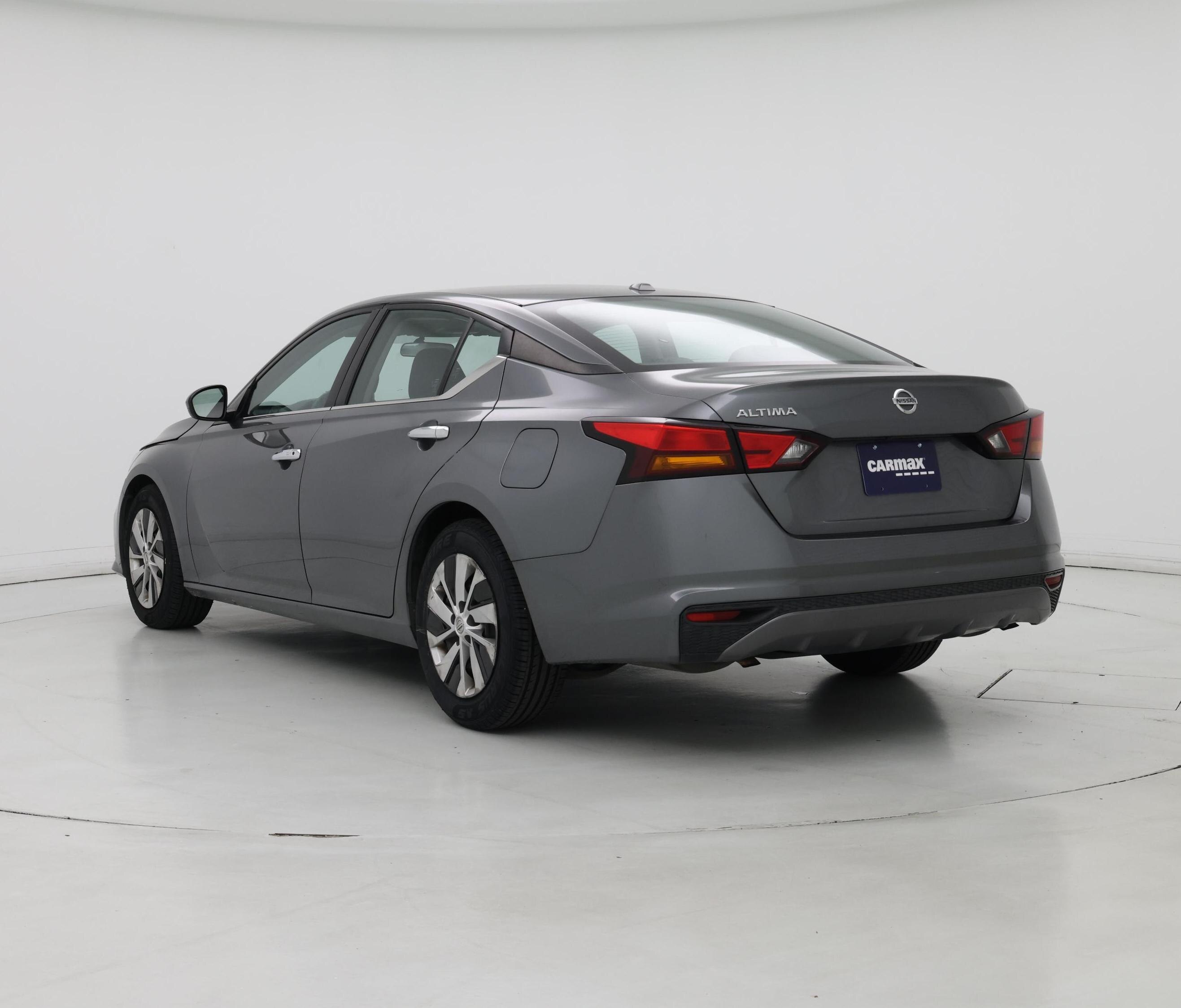 Thumbnail: 2020 Nissan Altima - 2