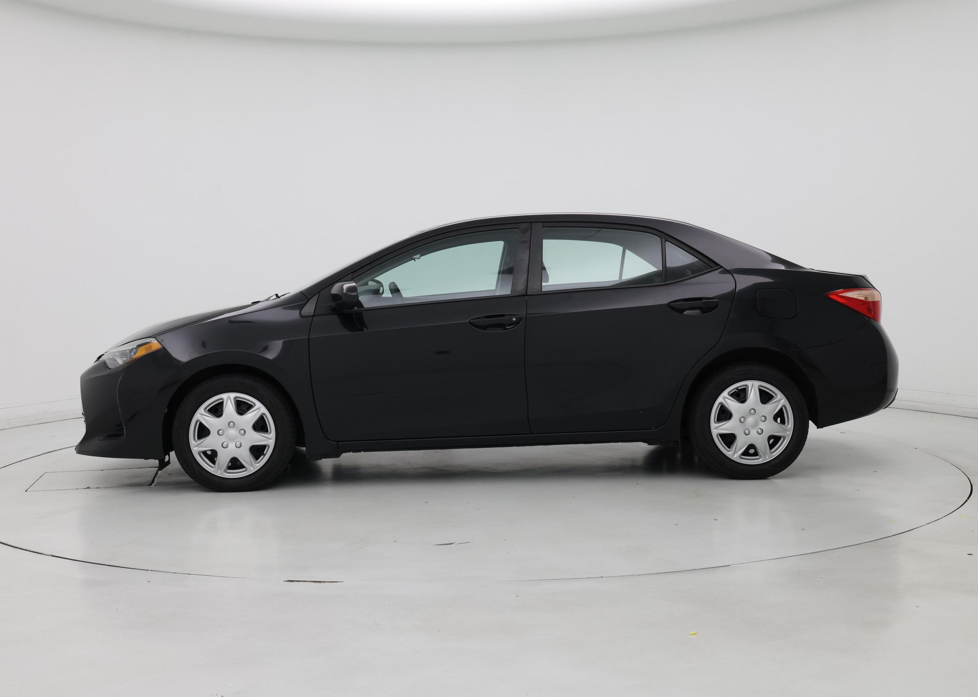 Thumbnail: 2019 Toyota Corolla - 3