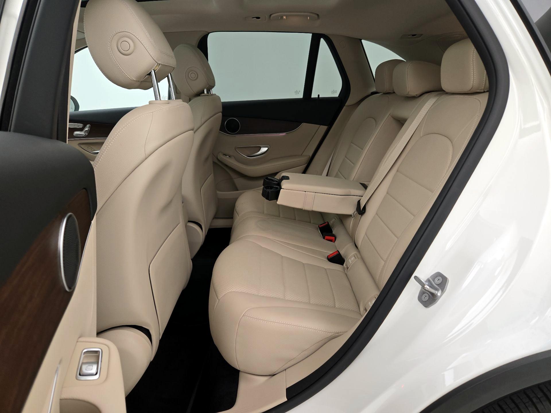 Thumbnail: 2020 Mercedes-Benz GLC - 20