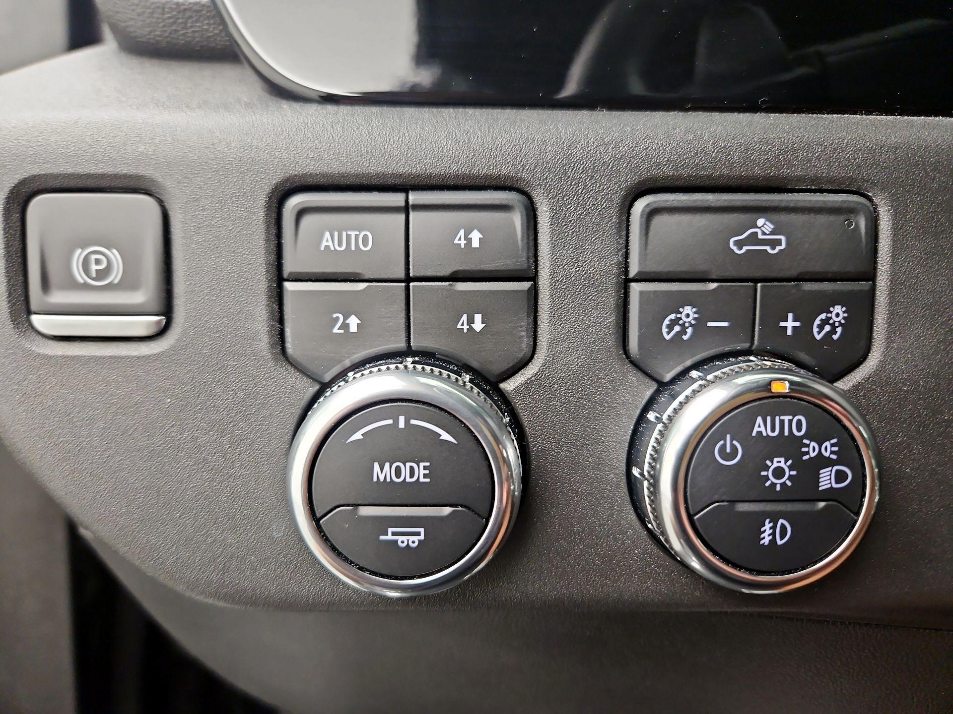 Thumbnail: 2023 GMC Sierra 1500 - 13