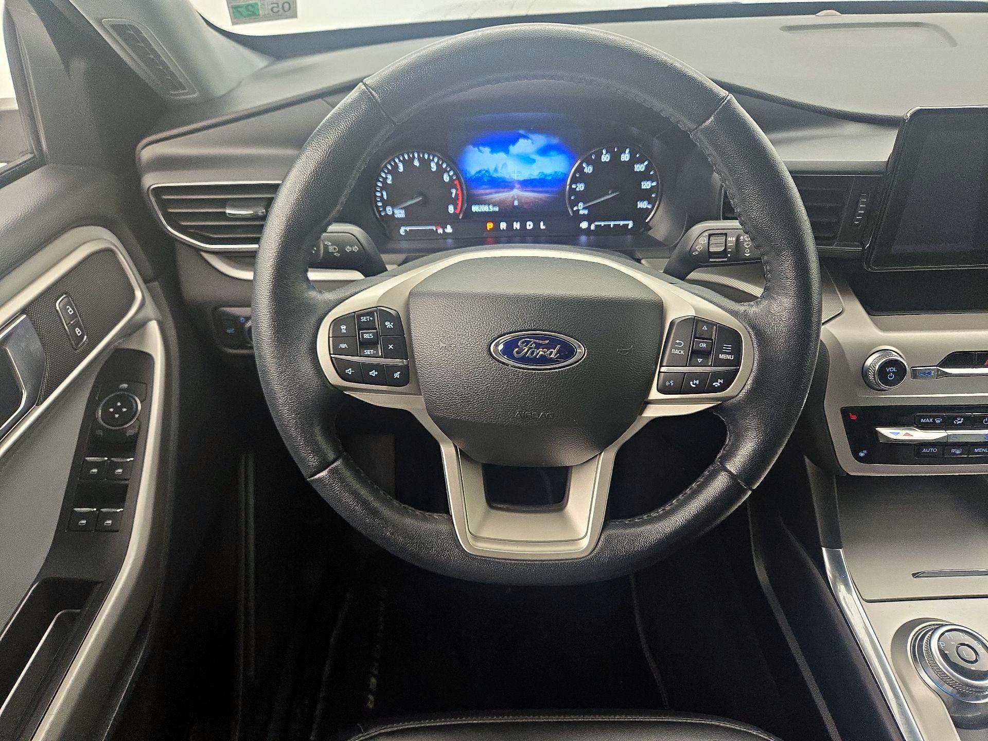 Thumbnail: 2022 Ford Explorer - 10