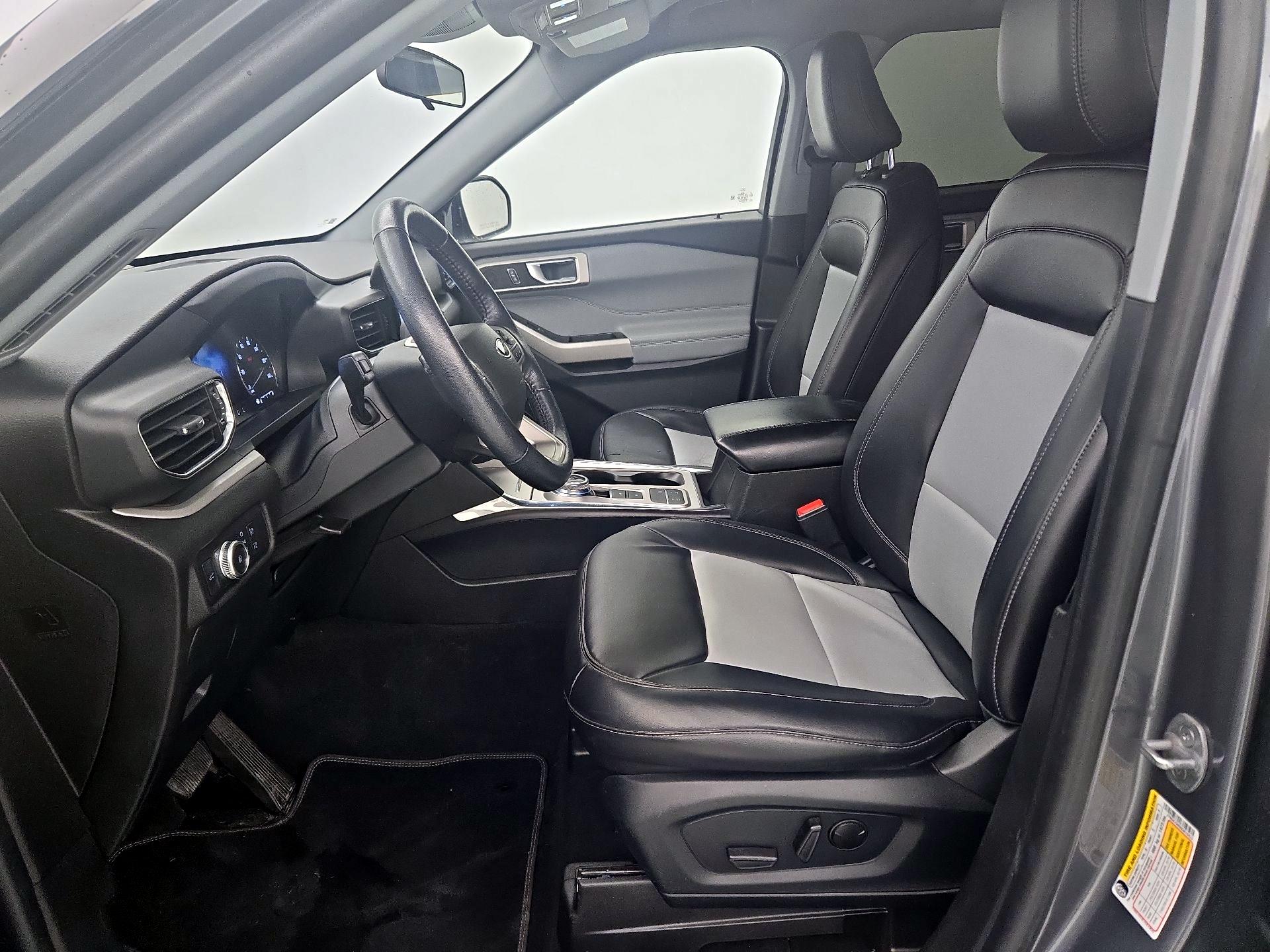 Thumbnail: 2022 Ford Explorer - 11
