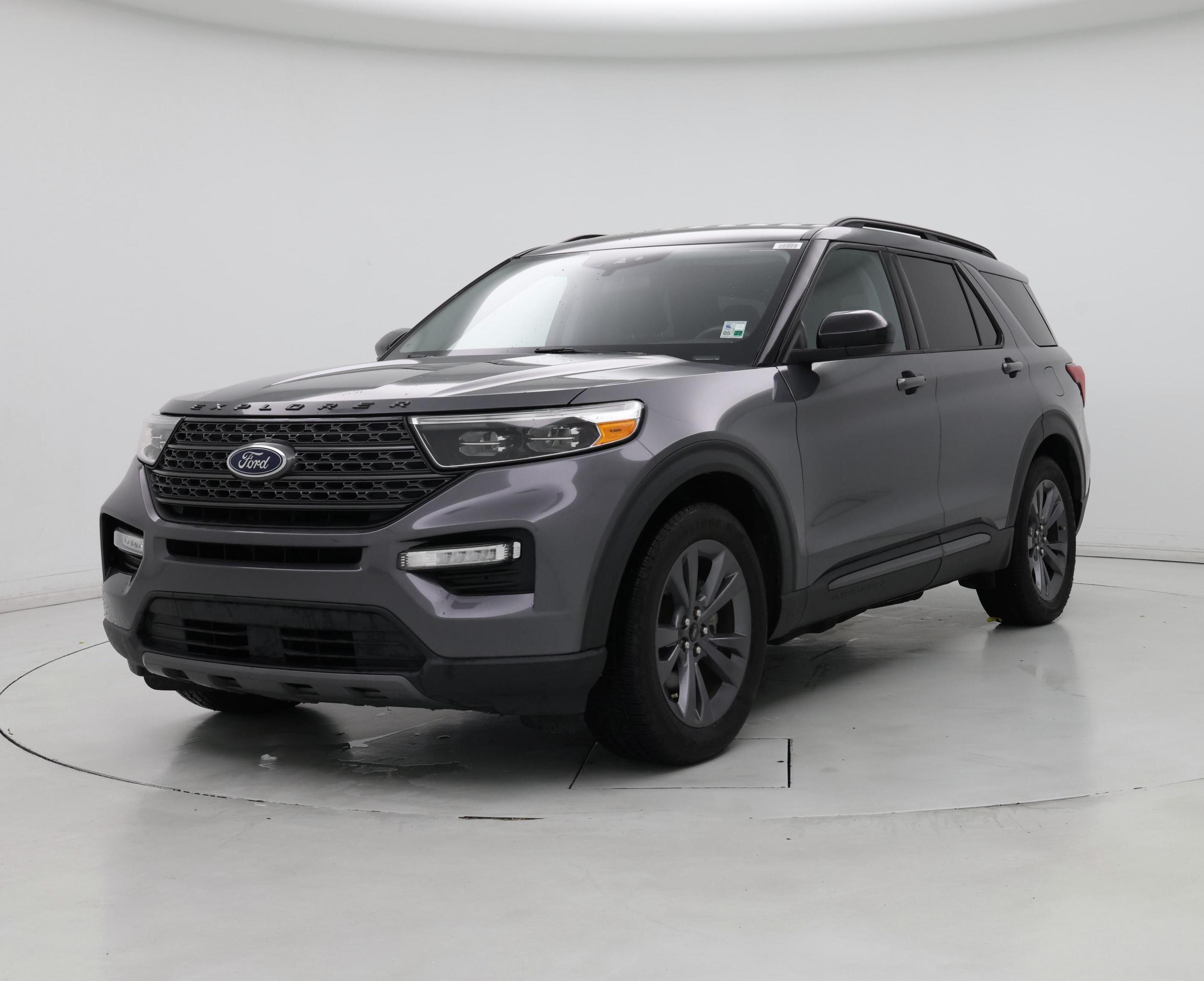 Thumbnail: 2022 Ford Explorer - 4