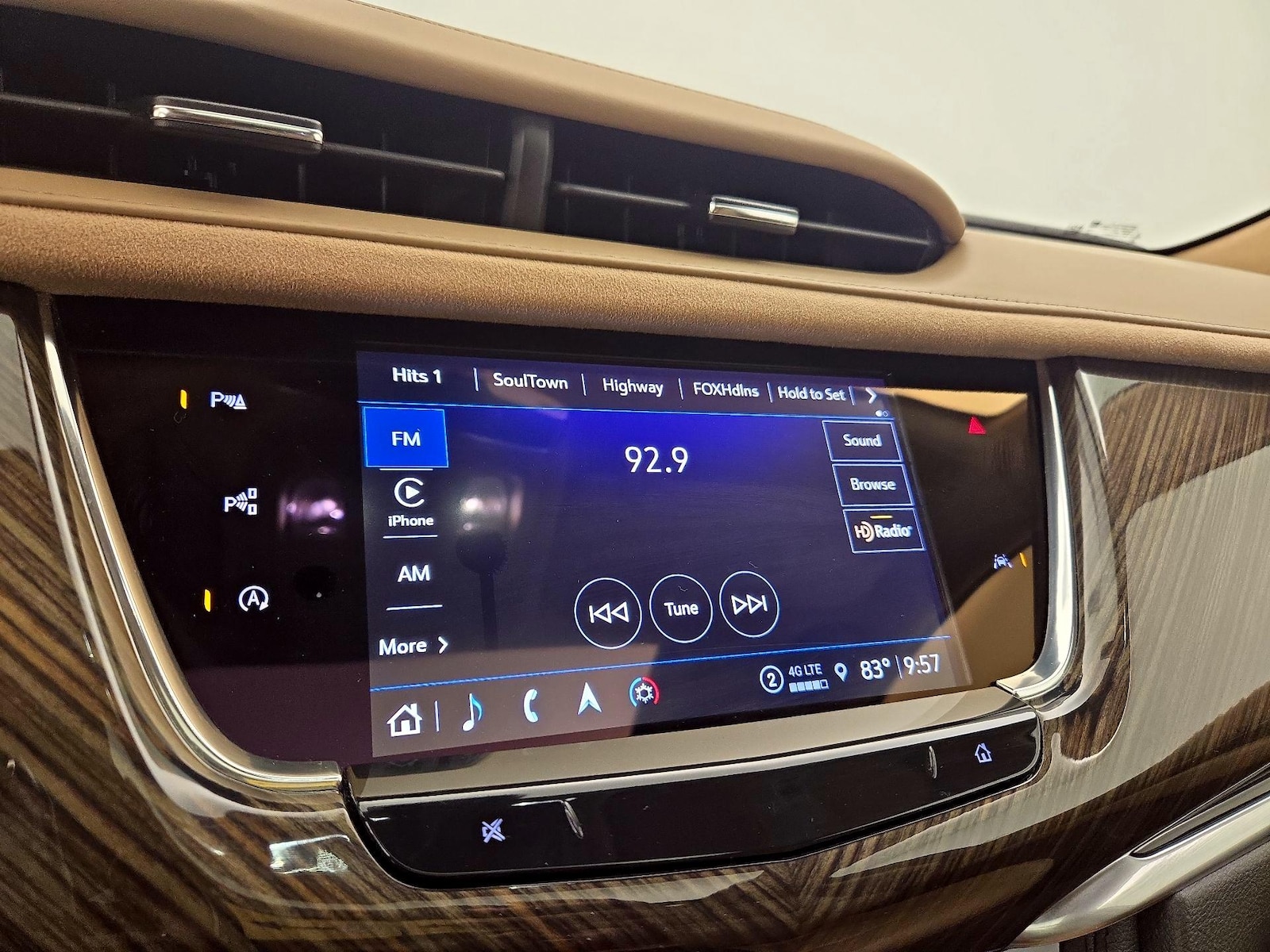 2023 Cadillac XT6 Premium Luxury - Photo 17