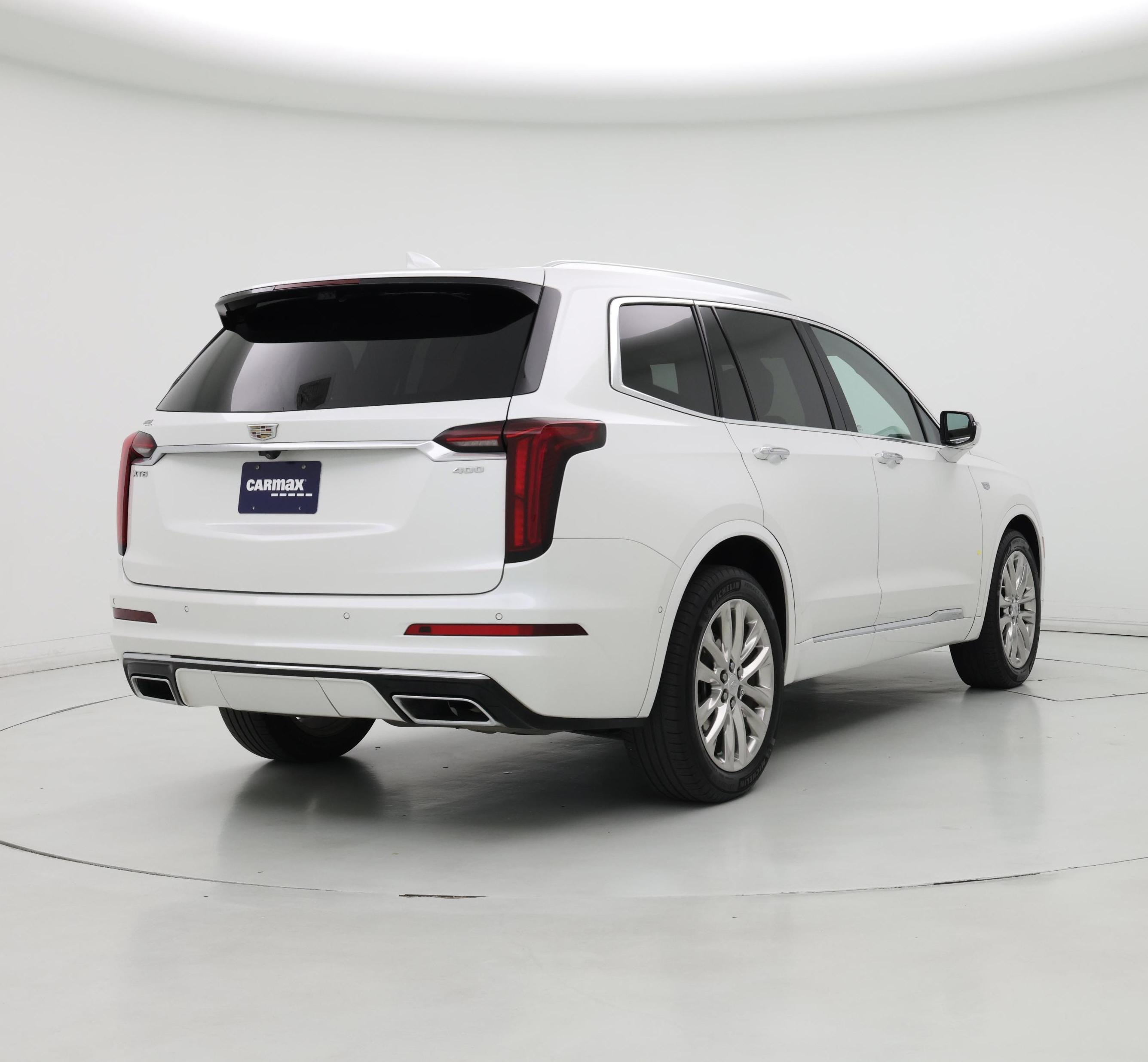 Thumbnail: 2023 Cadillac XT6 - 8