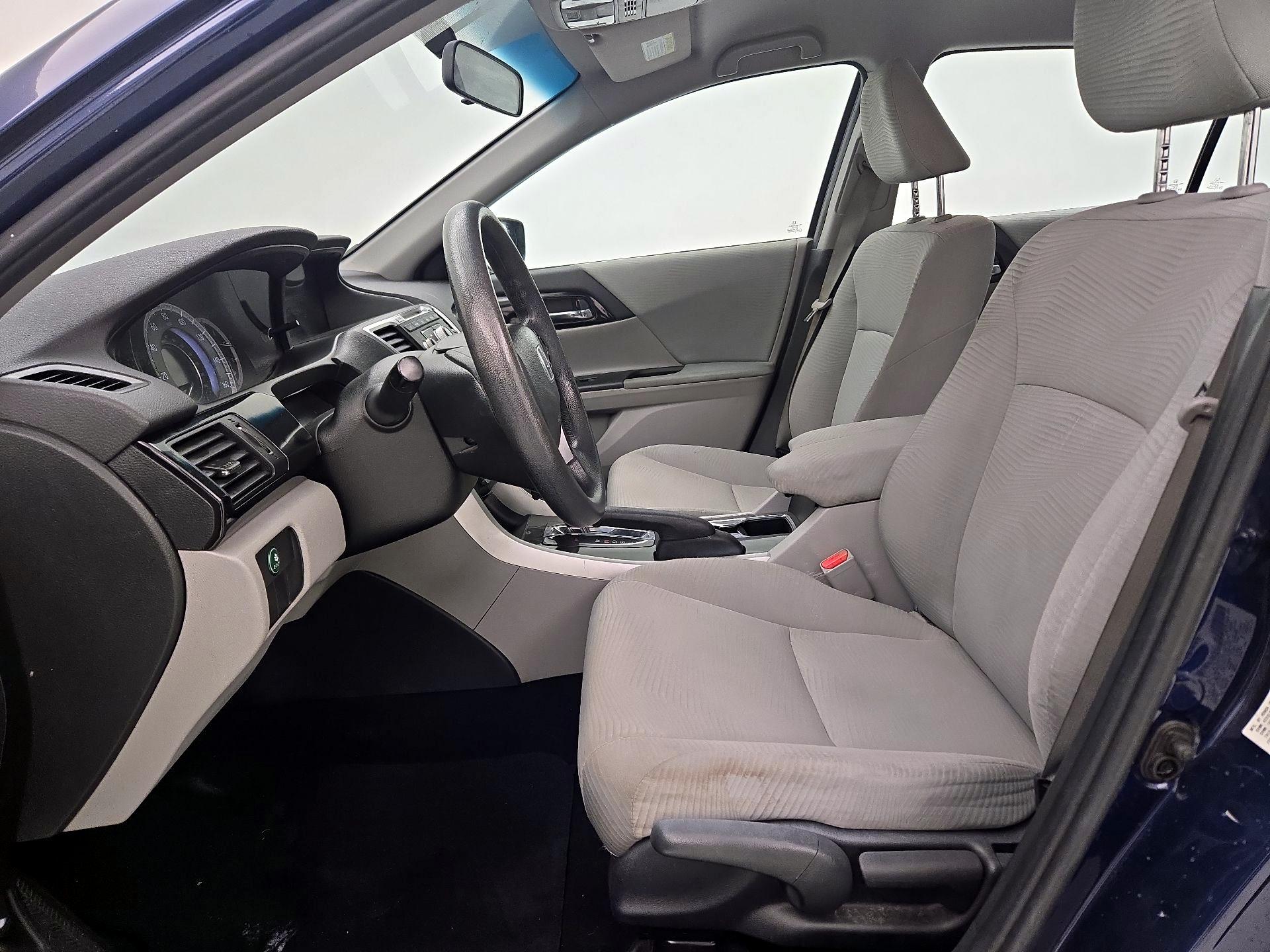 Thumbnail: 2016 Honda Accord - 11