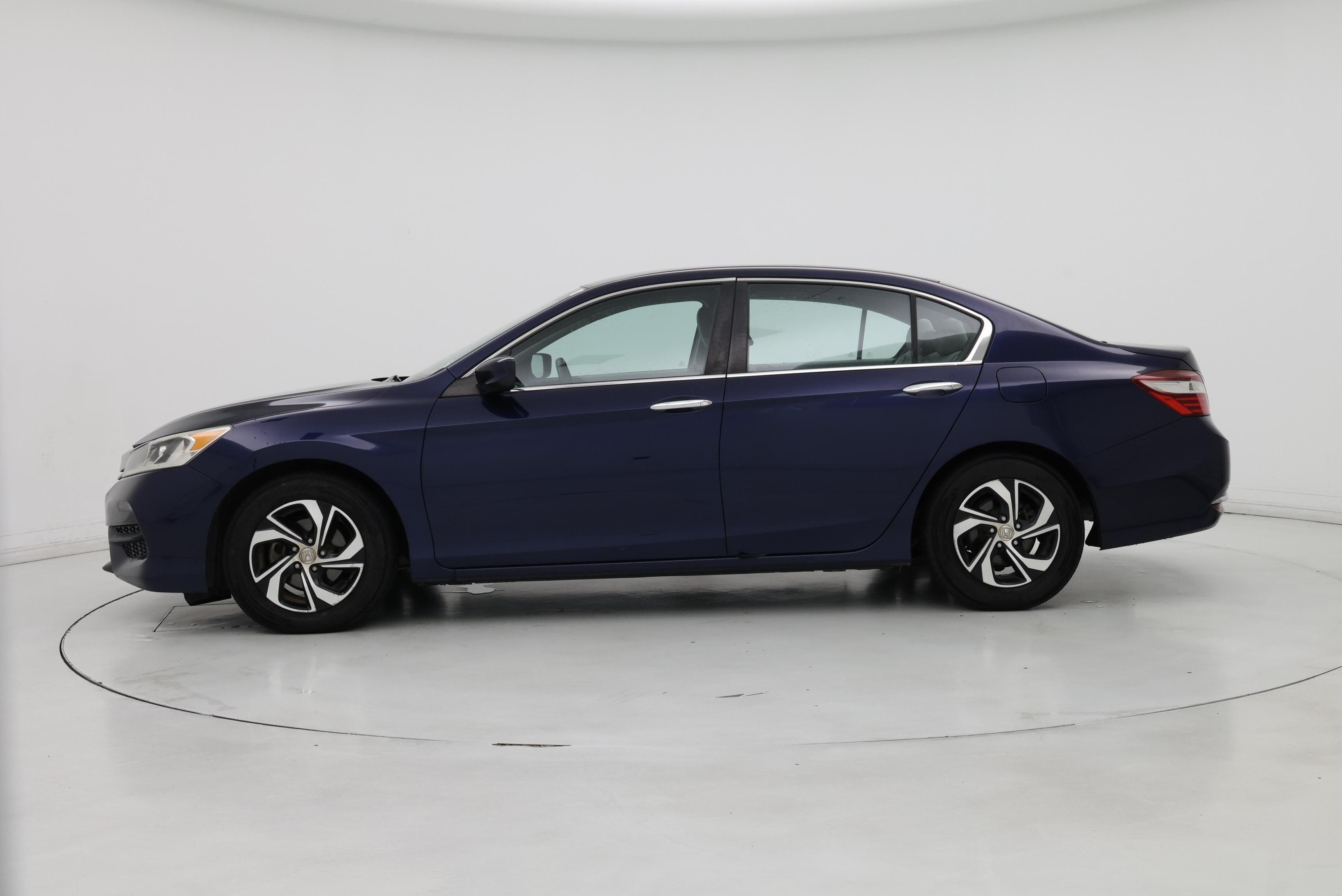 Thumbnail: 2016 Honda Accord - 3