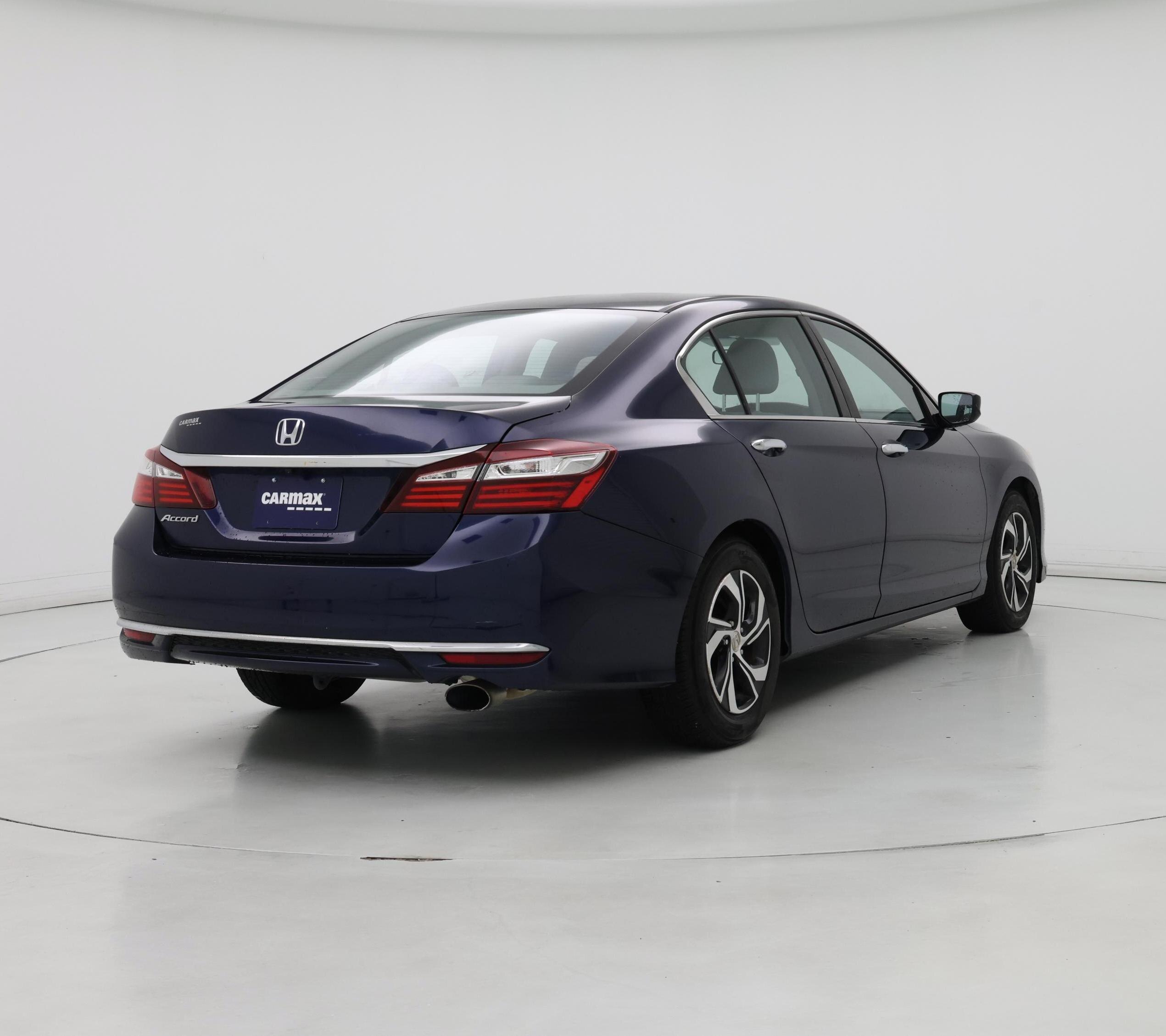 Thumbnail: 2016 Honda Accord - 8