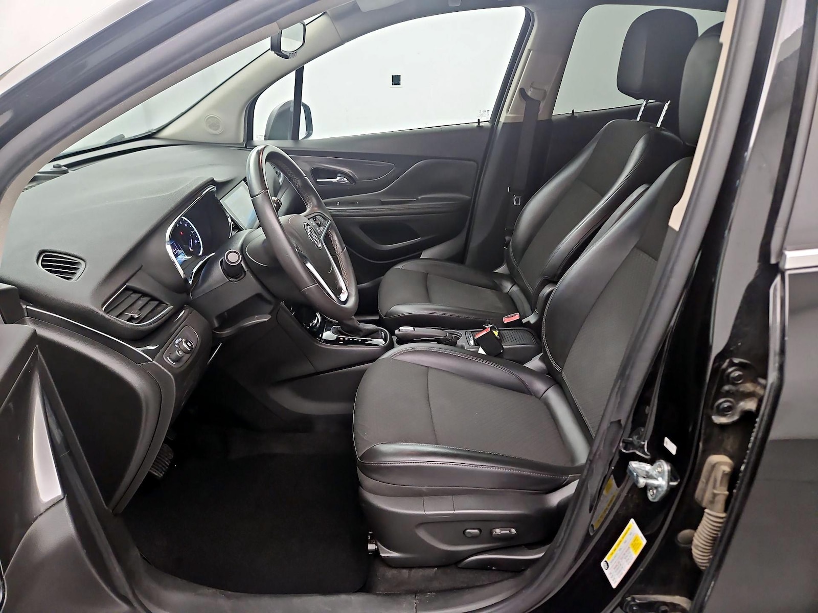 2021 Buick Encore Preferred - Photo 12