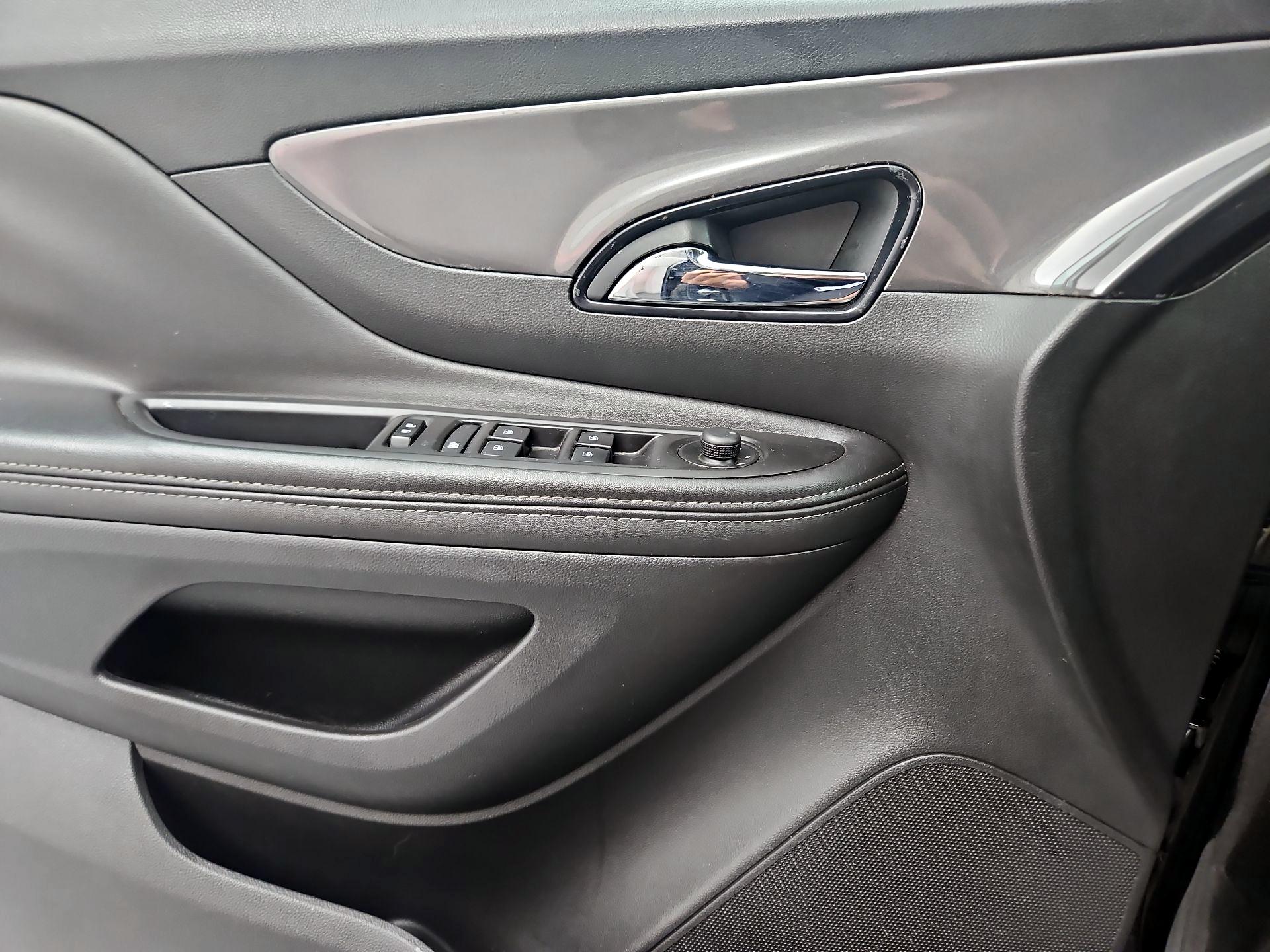 Thumbnail: 2021 Buick Encore - 12
