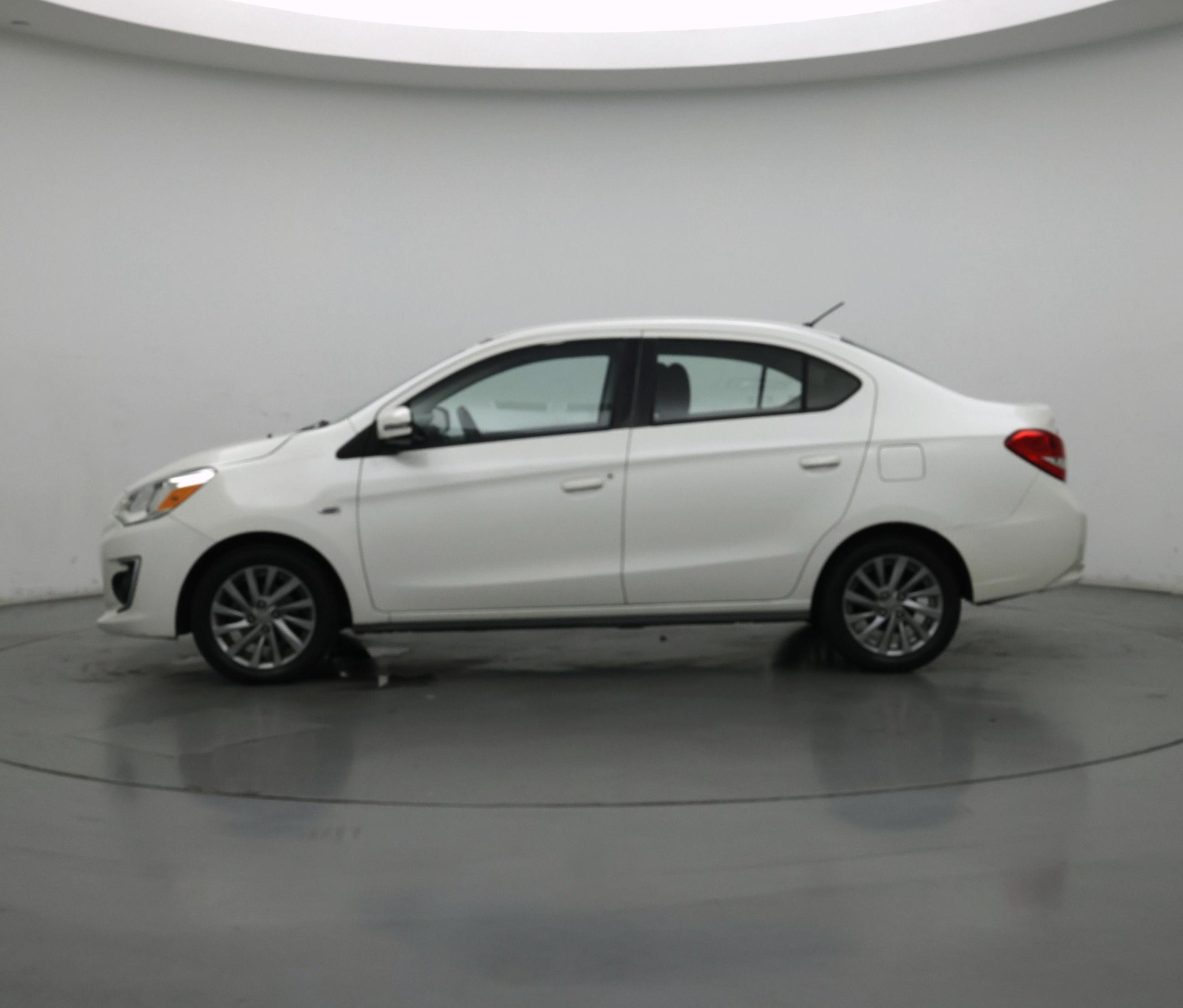Thumbnail: 2019 Mitsubishi Mirage G4 - 3