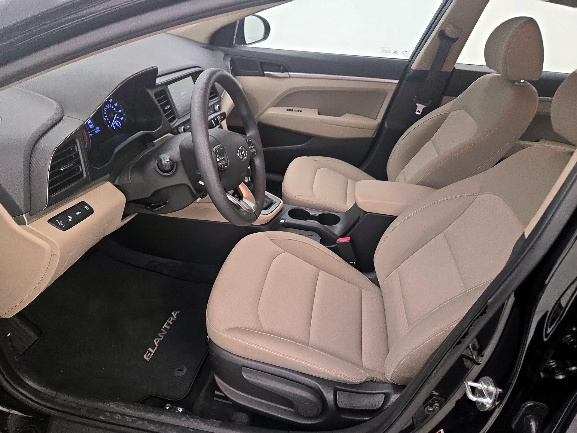 Thumbnail: 2020 Hyundai Elantra - 11