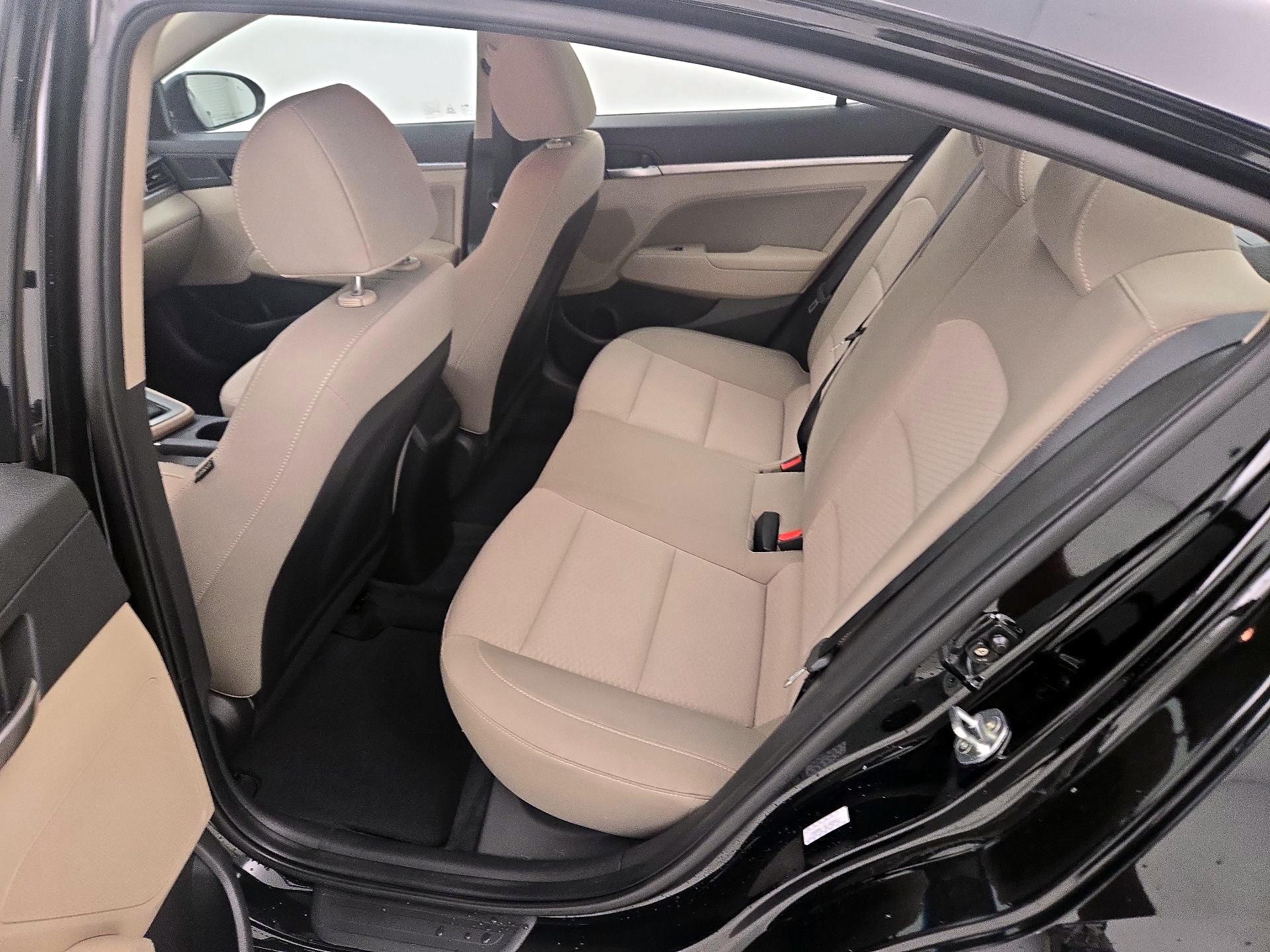 Thumbnail: 2020 Hyundai Elantra - 19