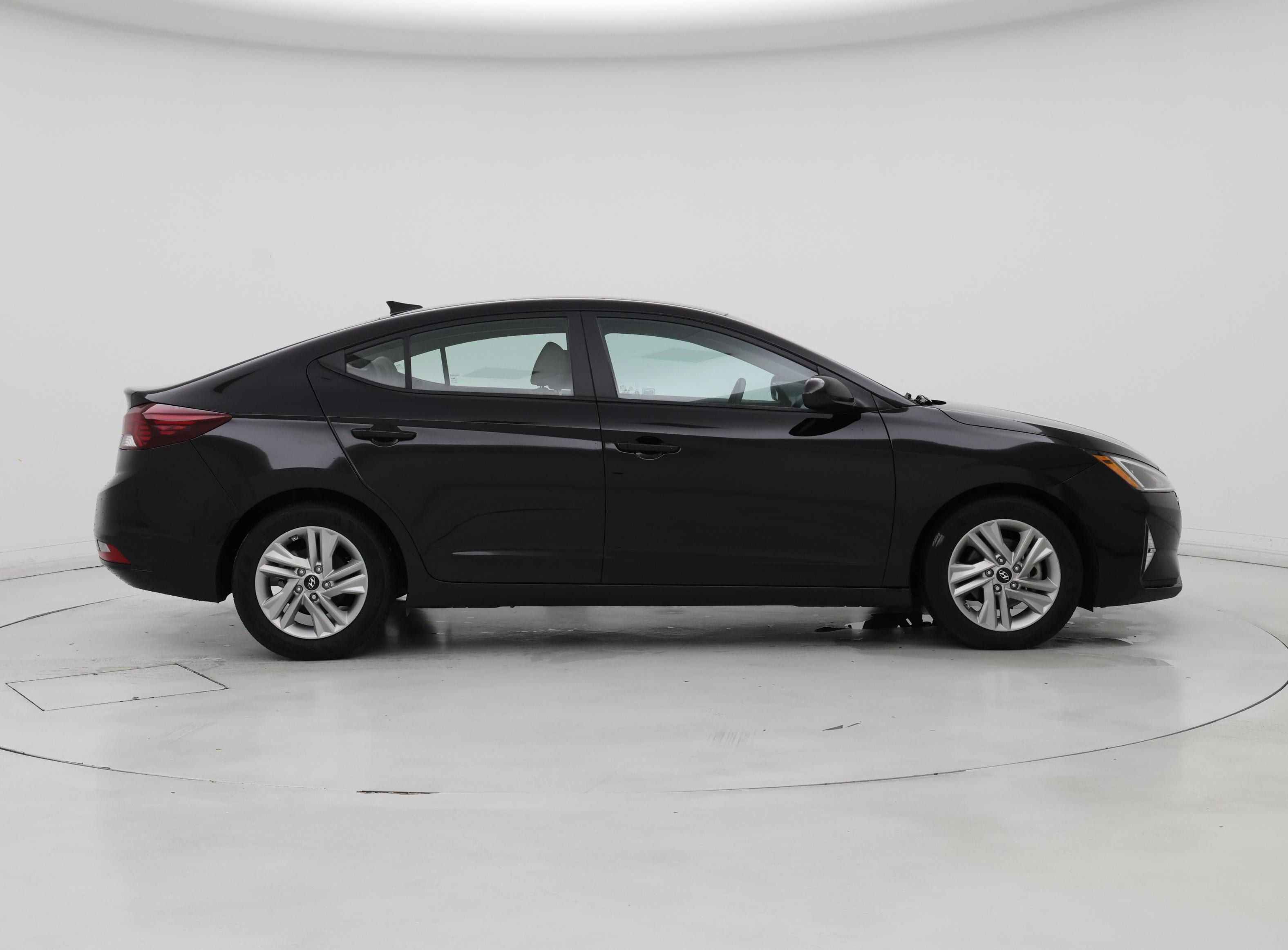 Thumbnail: 2020 Hyundai Elantra - 7