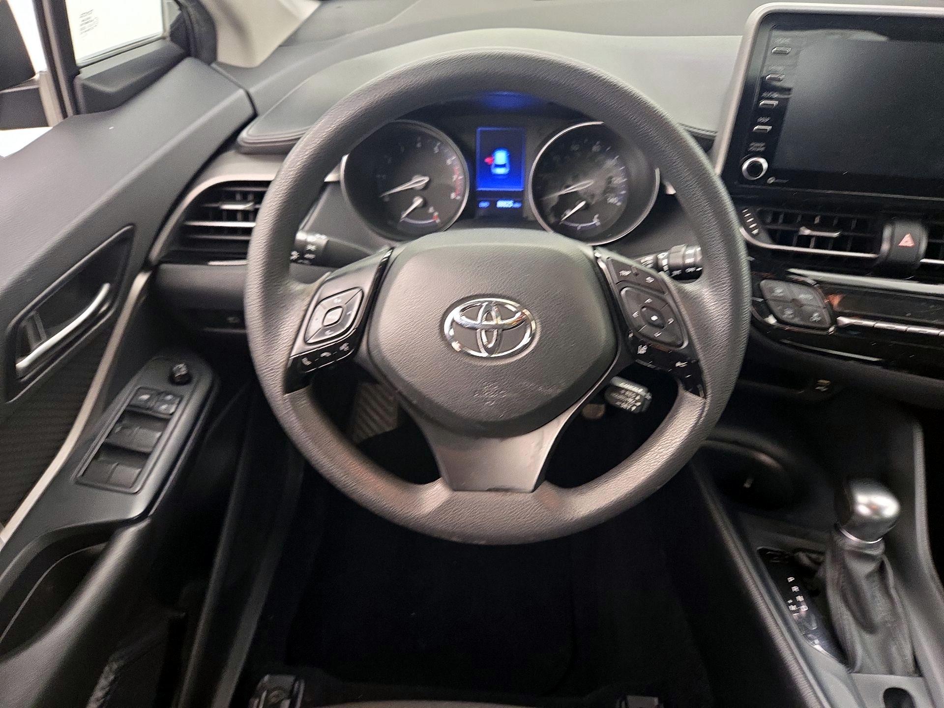 Thumbnail: 2020 Toyota C-HR - 10