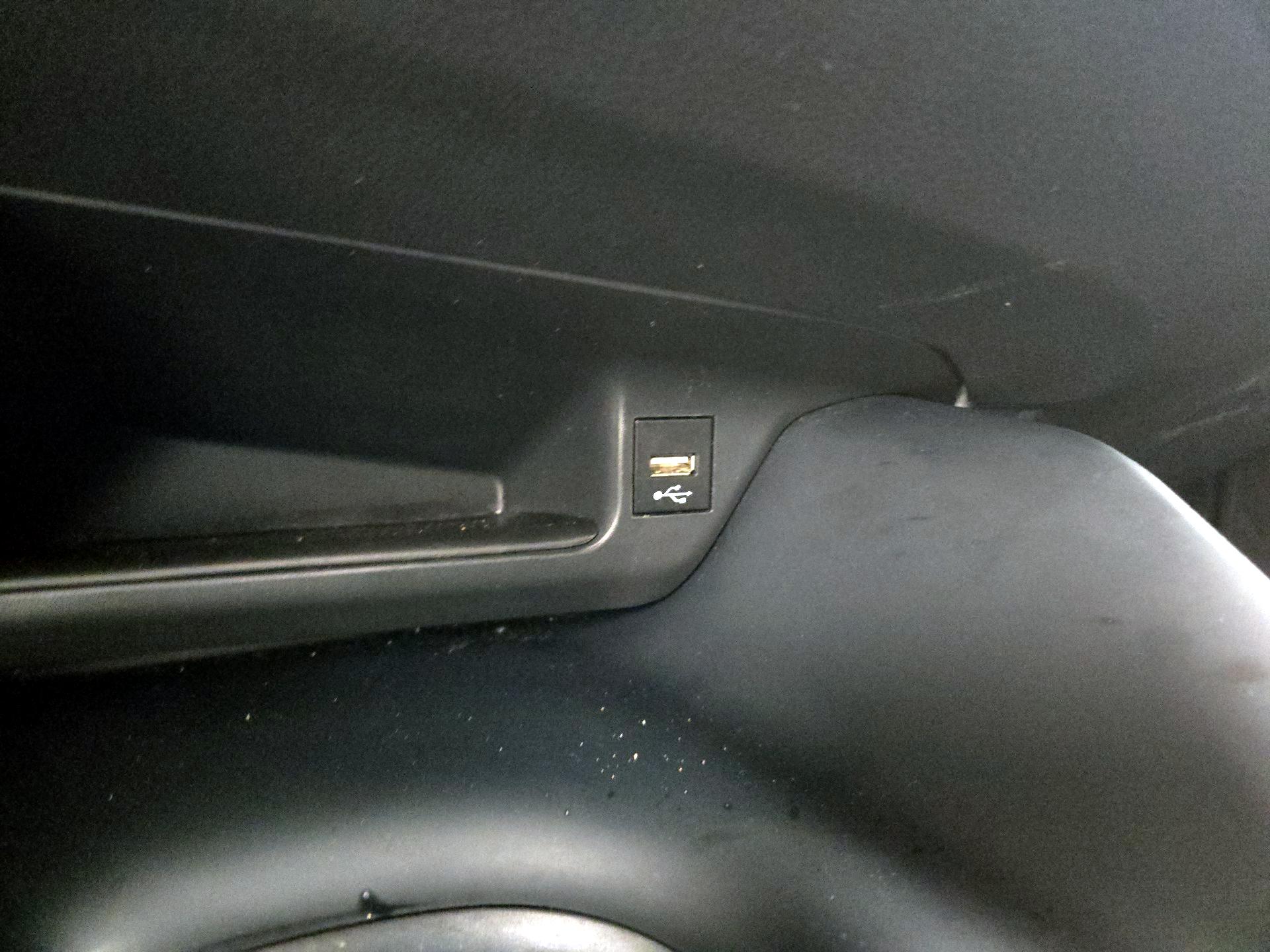 Thumbnail: 2020 Toyota C-HR - 18