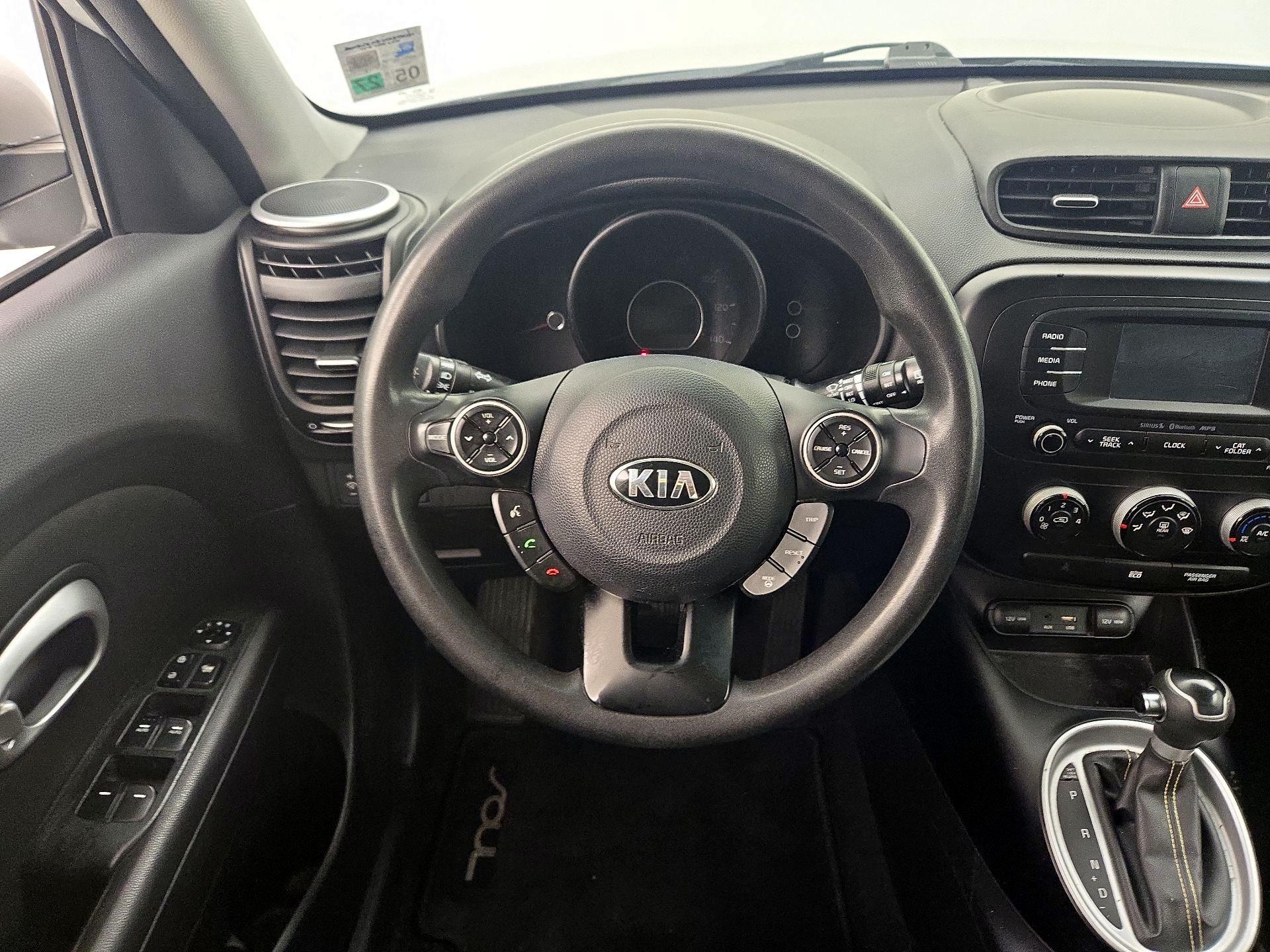 Thumbnail: 2016 Kia Soul - 10