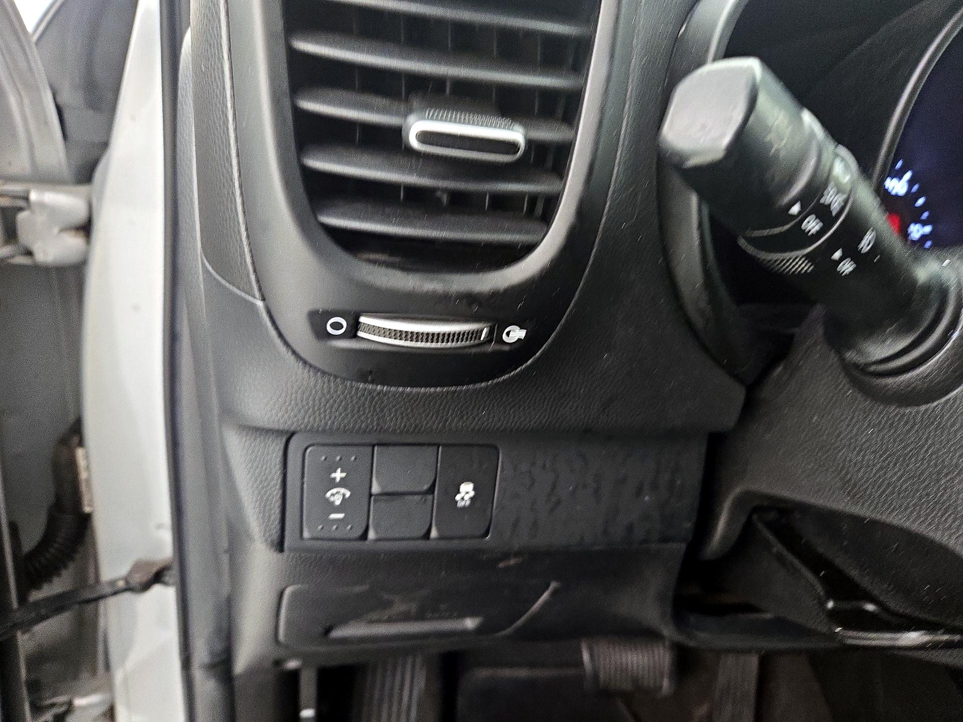 Thumbnail: 2016 Kia Soul - 13
