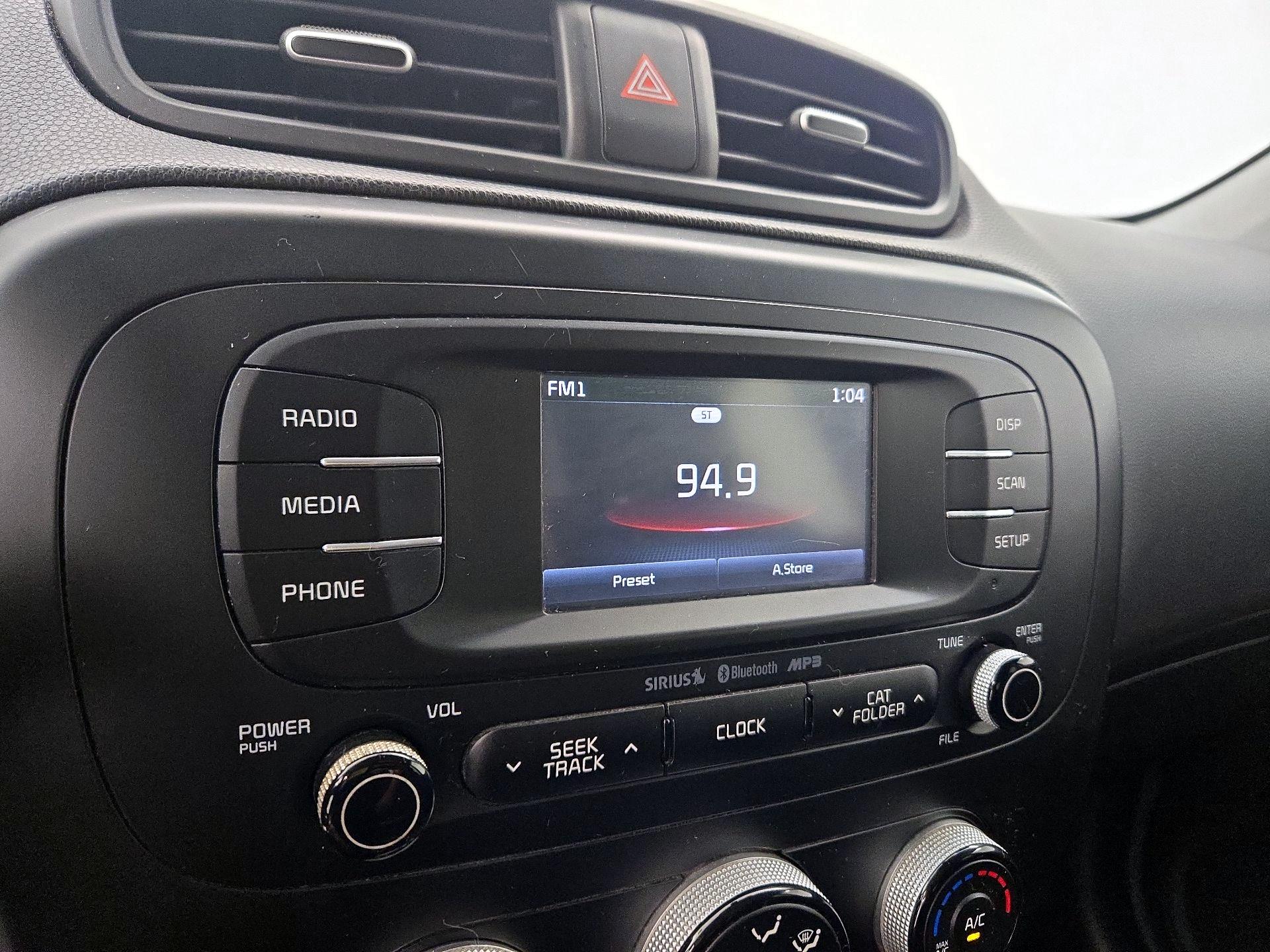 Thumbnail: 2016 Kia Soul - 15