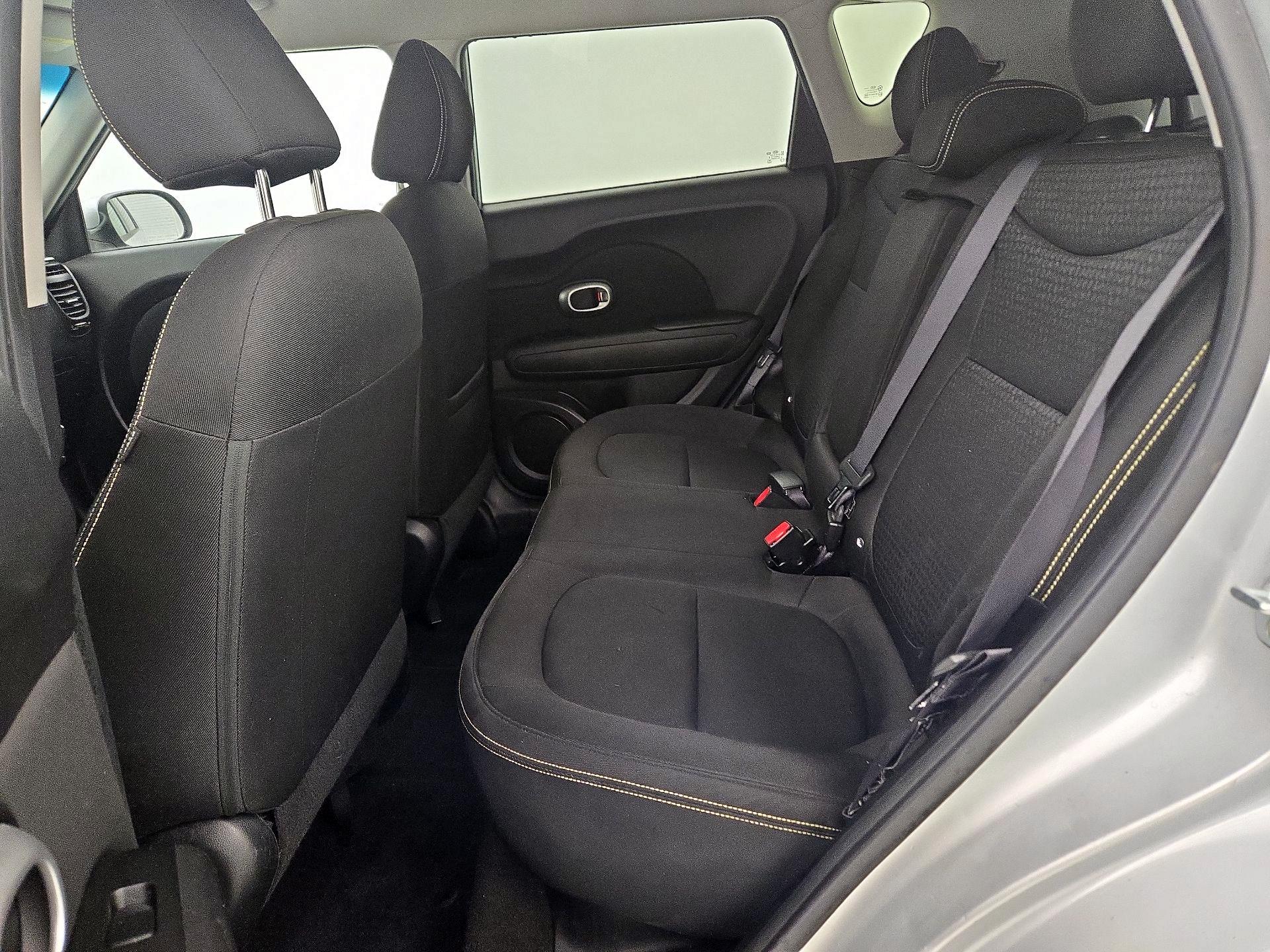 Thumbnail: 2016 Kia Soul - 19