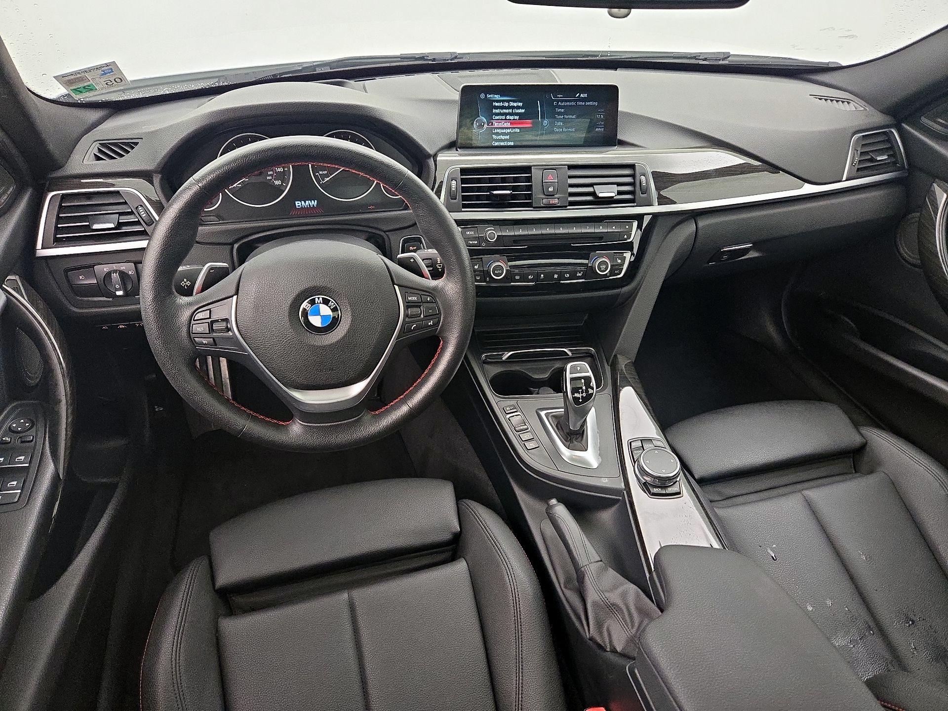 Thumbnail: 2016 BMW 3 Series - 9