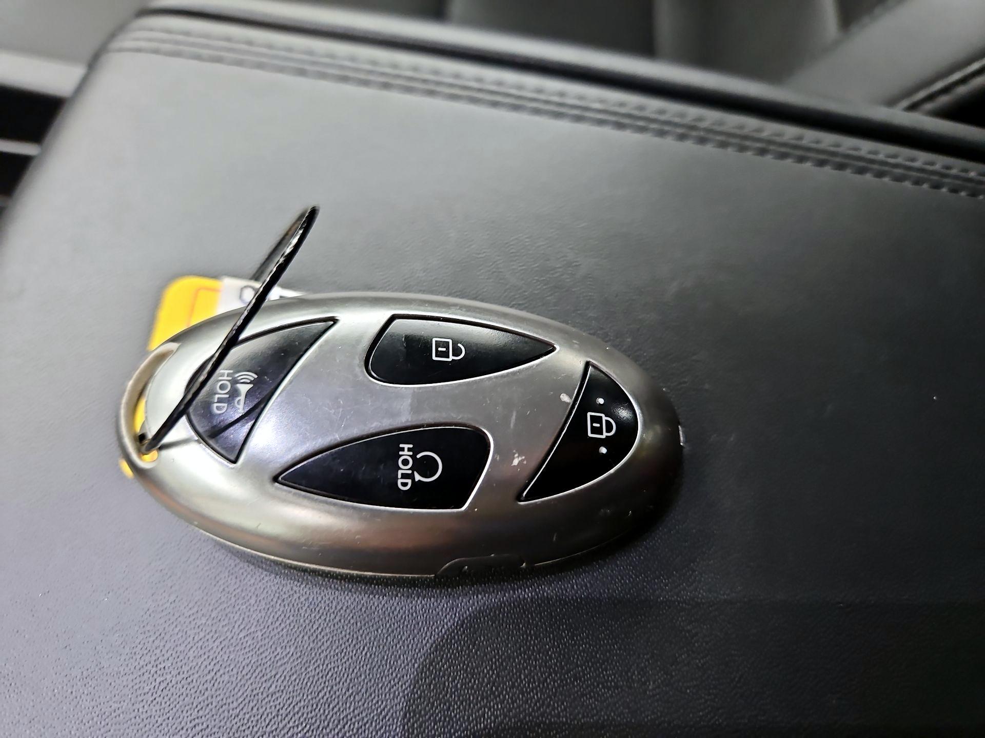 Thumbnail: 2025 Hyundai Santa Fe - 20