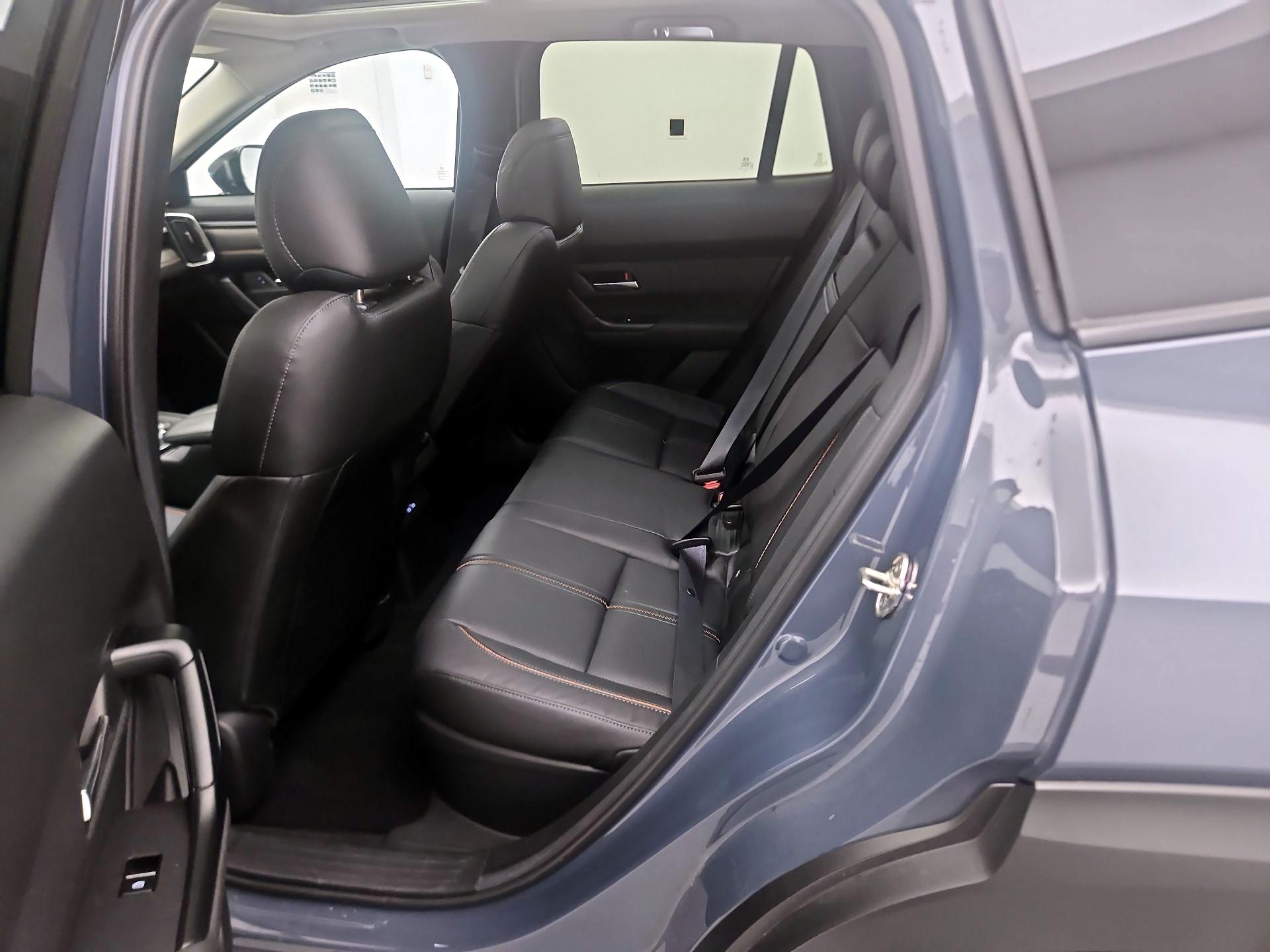 Thumbnail: 2025 Mazda CX-50 - 18