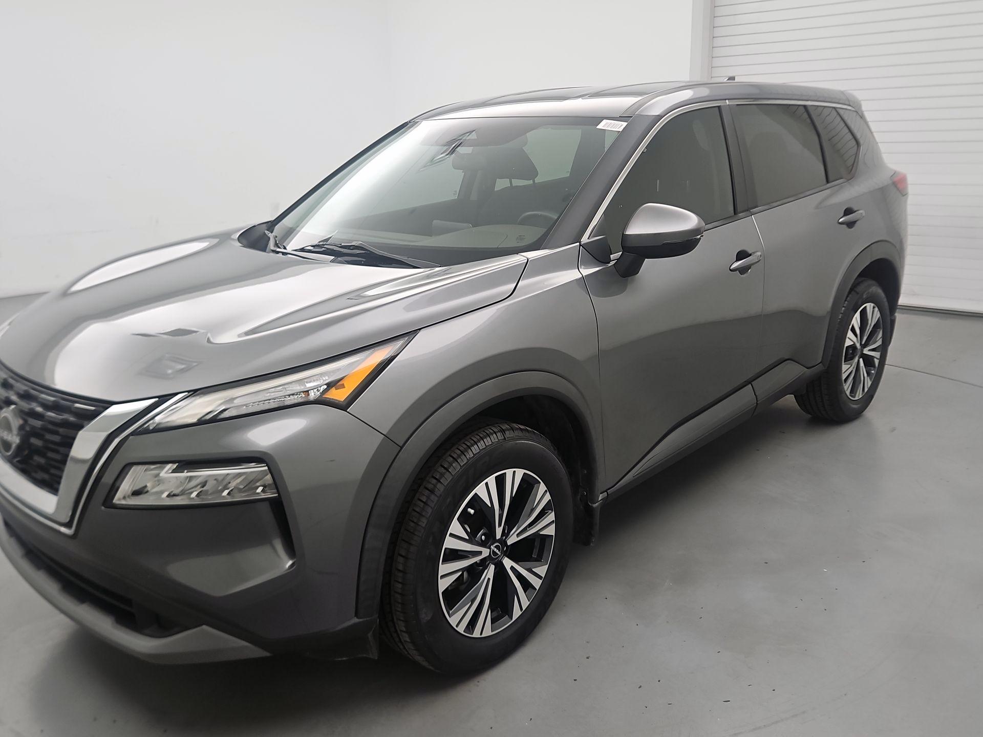 Thumbnail: 2023 Nissan Rogue - 3