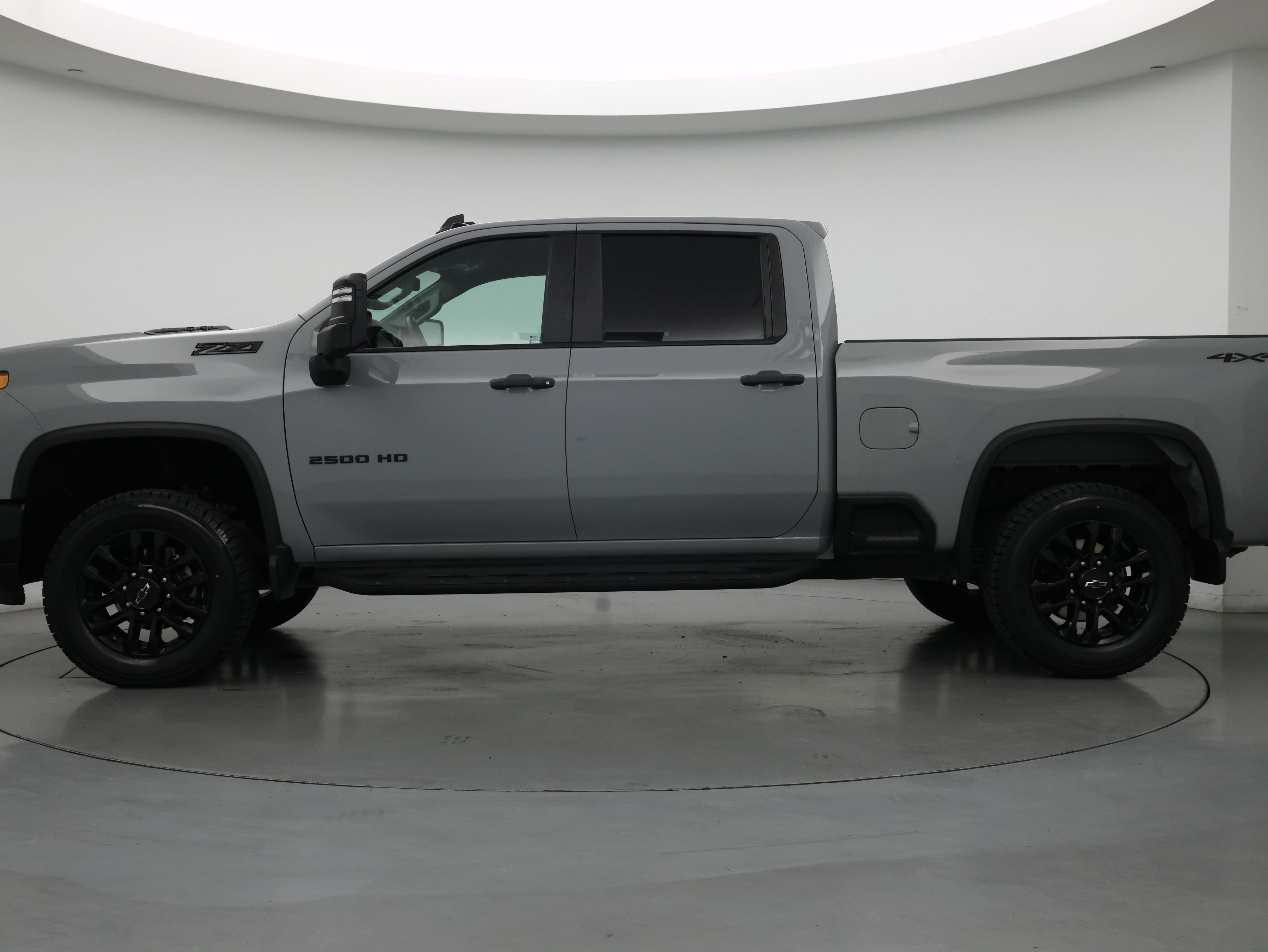 Thumbnail: 2025 Chevrolet Silverado 2500 - 3