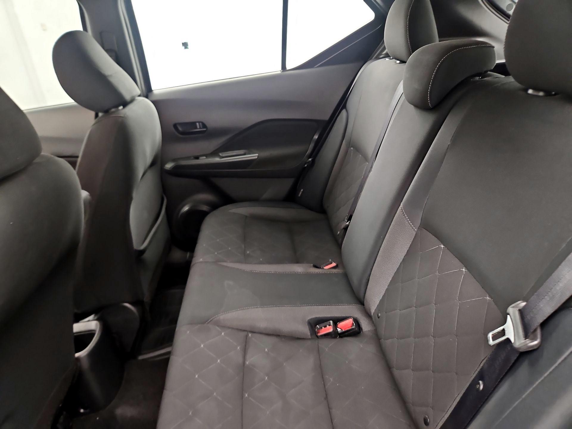 Thumbnail: 2020 Nissan Kicks - 16