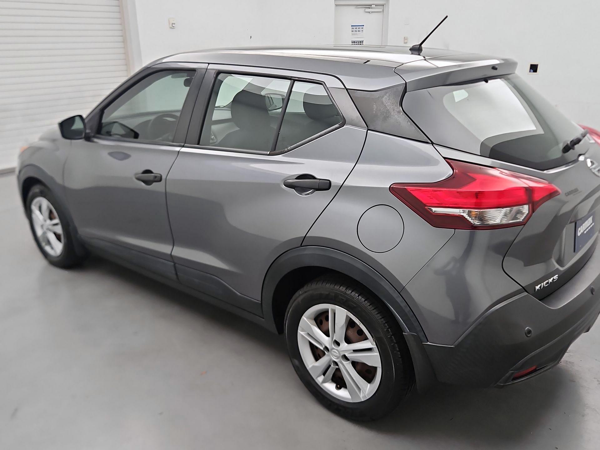 Thumbnail: 2020 Nissan Kicks - 7