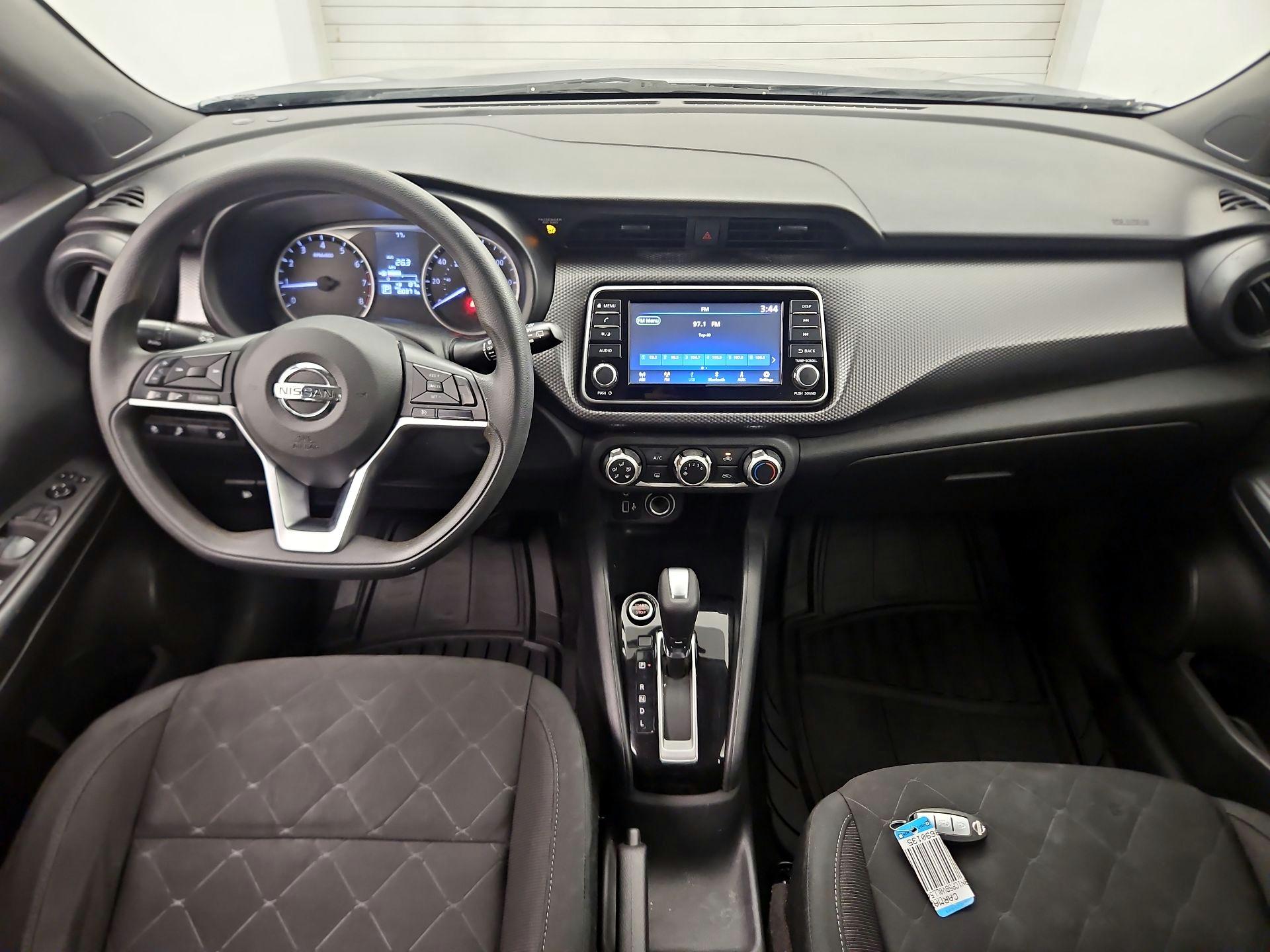 Thumbnail: 2020 Nissan Kicks - 8