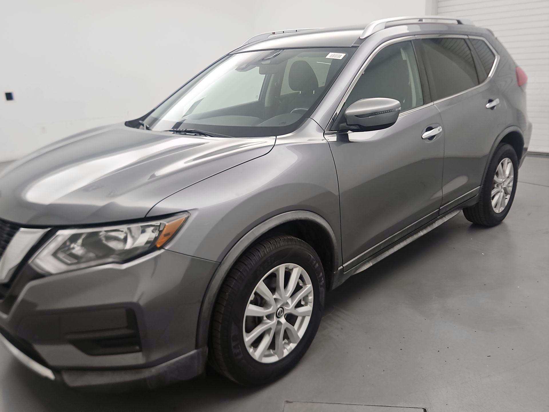Thumbnail: 2019 Nissan Rogue - 3