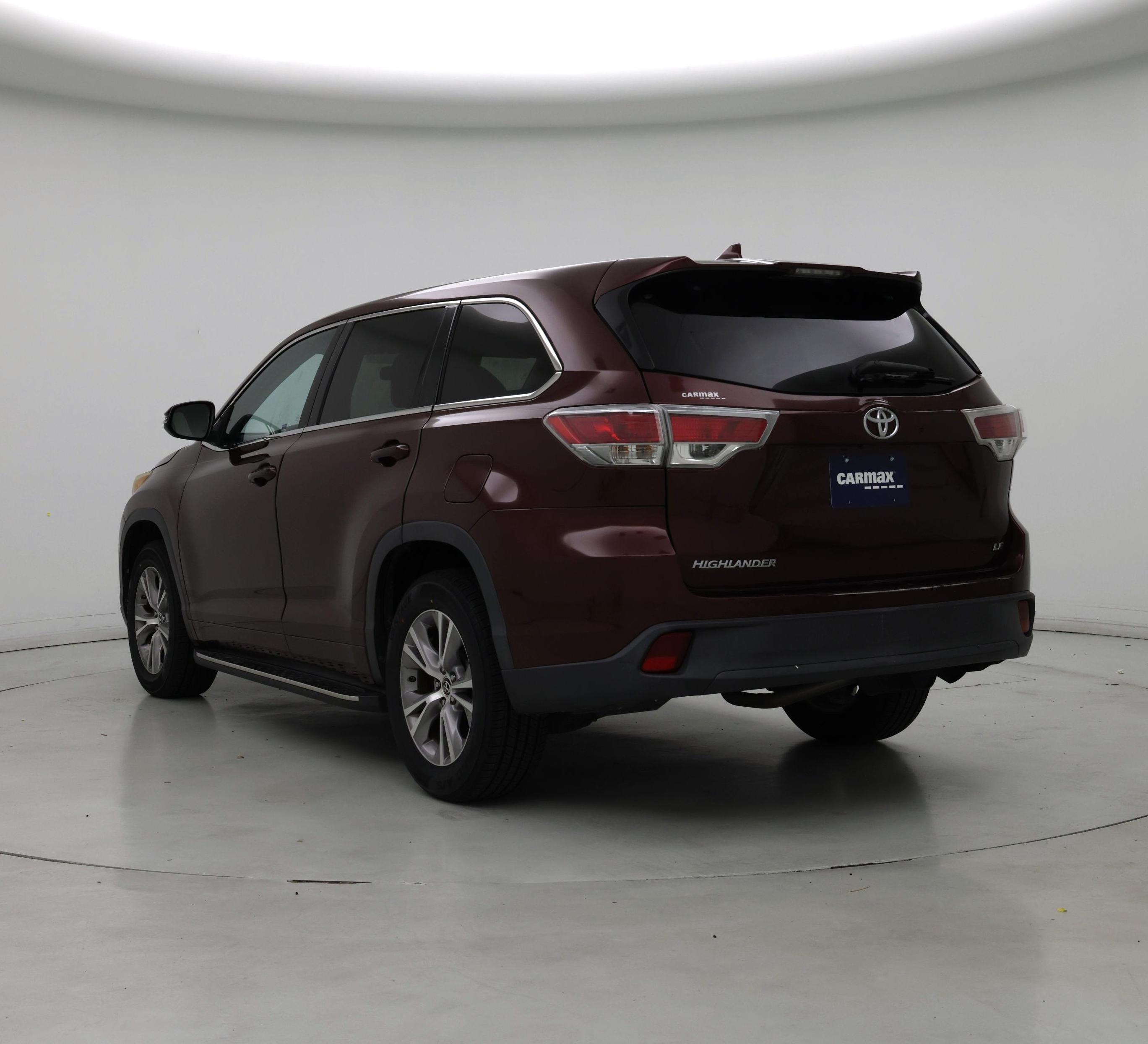 Thumbnail: 2016 Toyota Highlander - 2