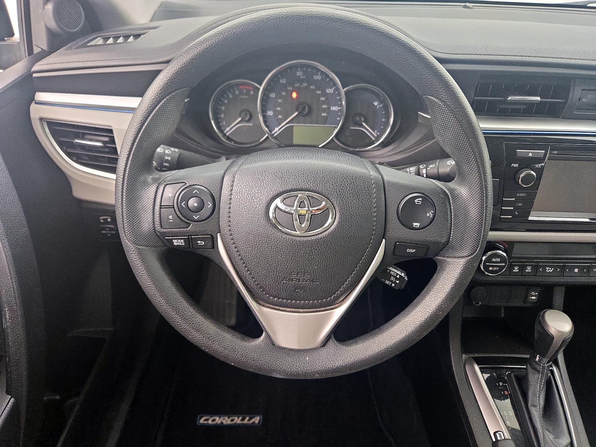 Thumbnail: 2014 Toyota Corolla - 10