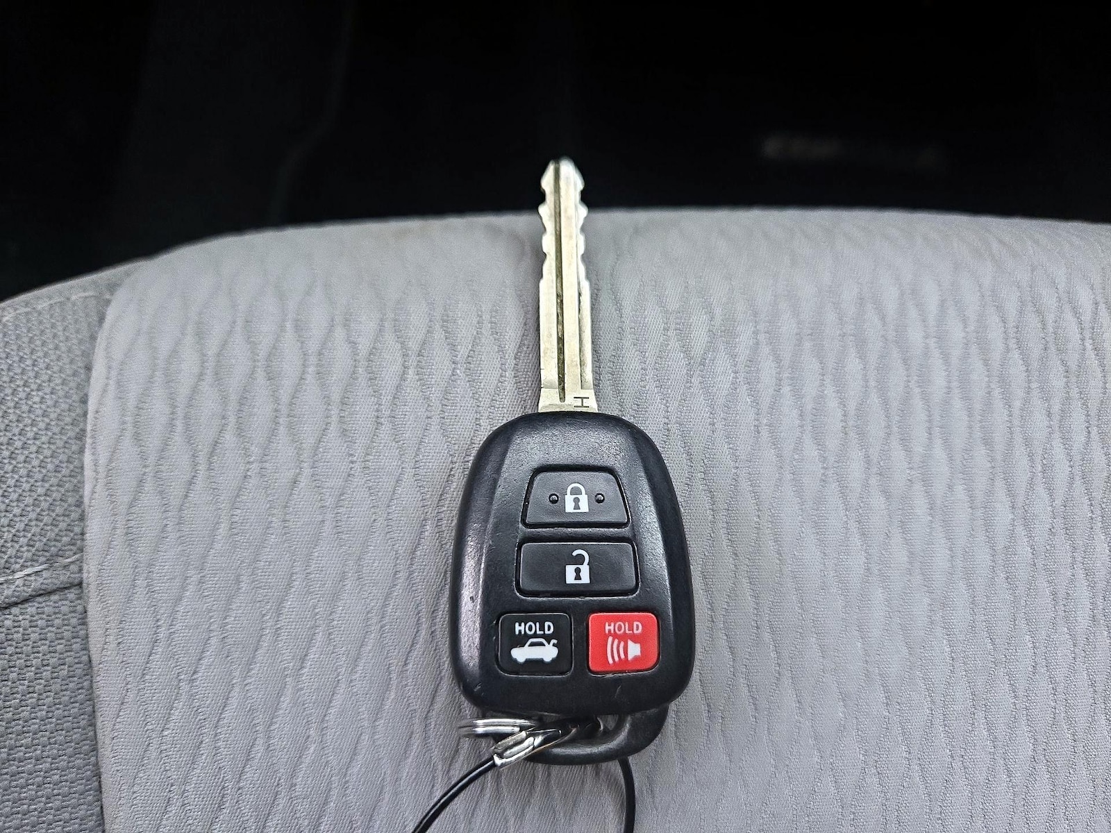 2014 Toyota Corolla LE - Photo 23