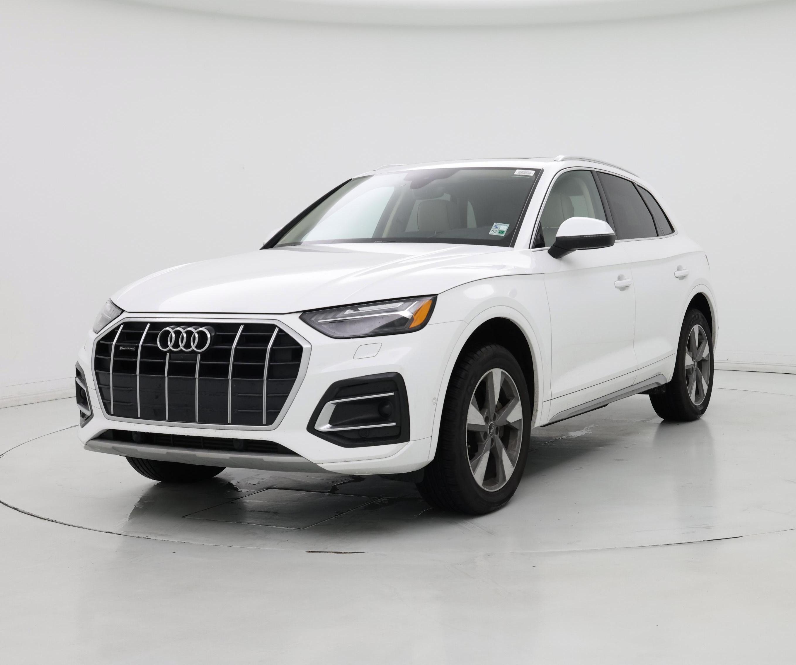 Thumbnail: 2023 Audi Q5 - 4