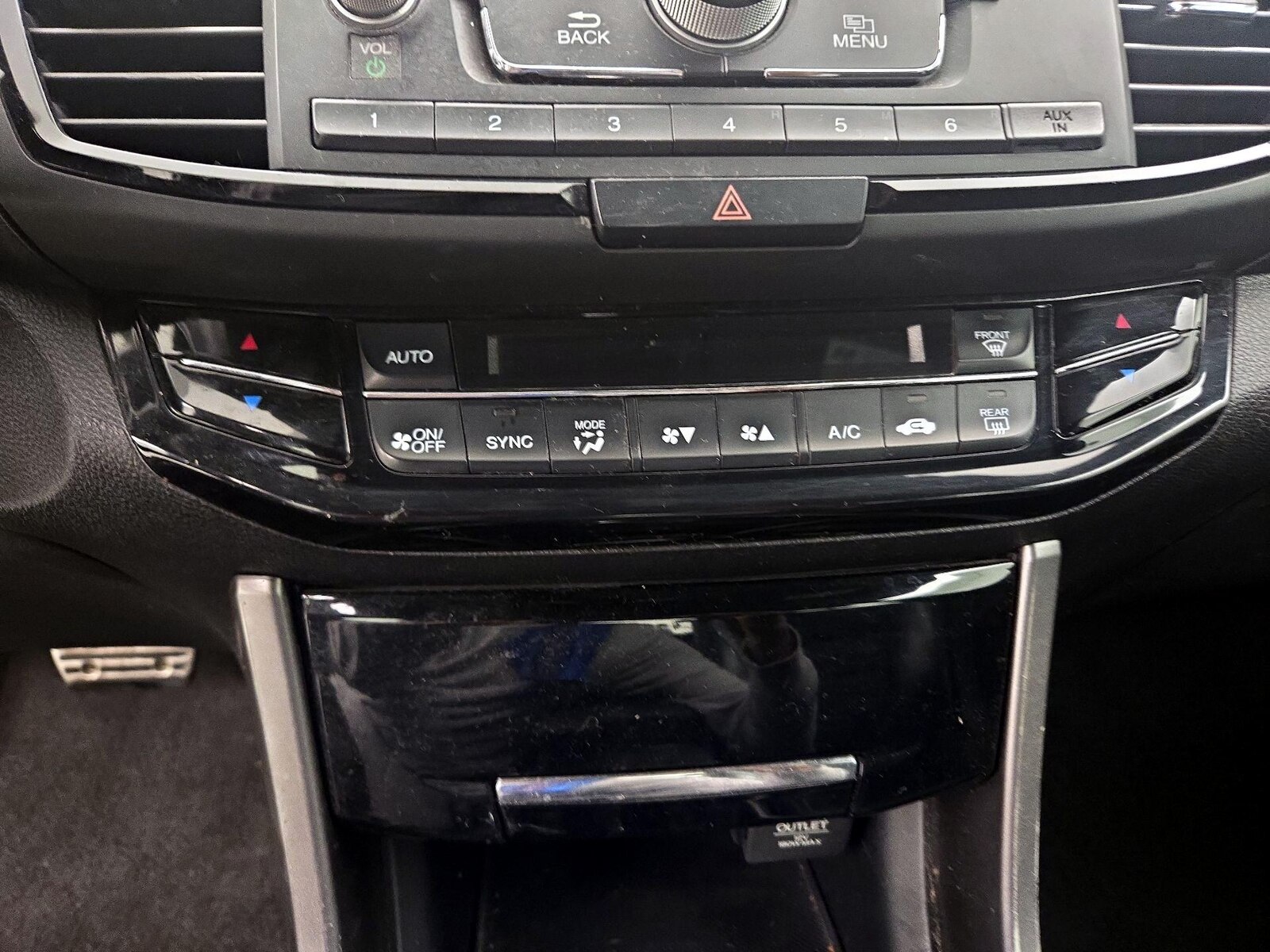 2017 Honda Accord Sport - Photo 16