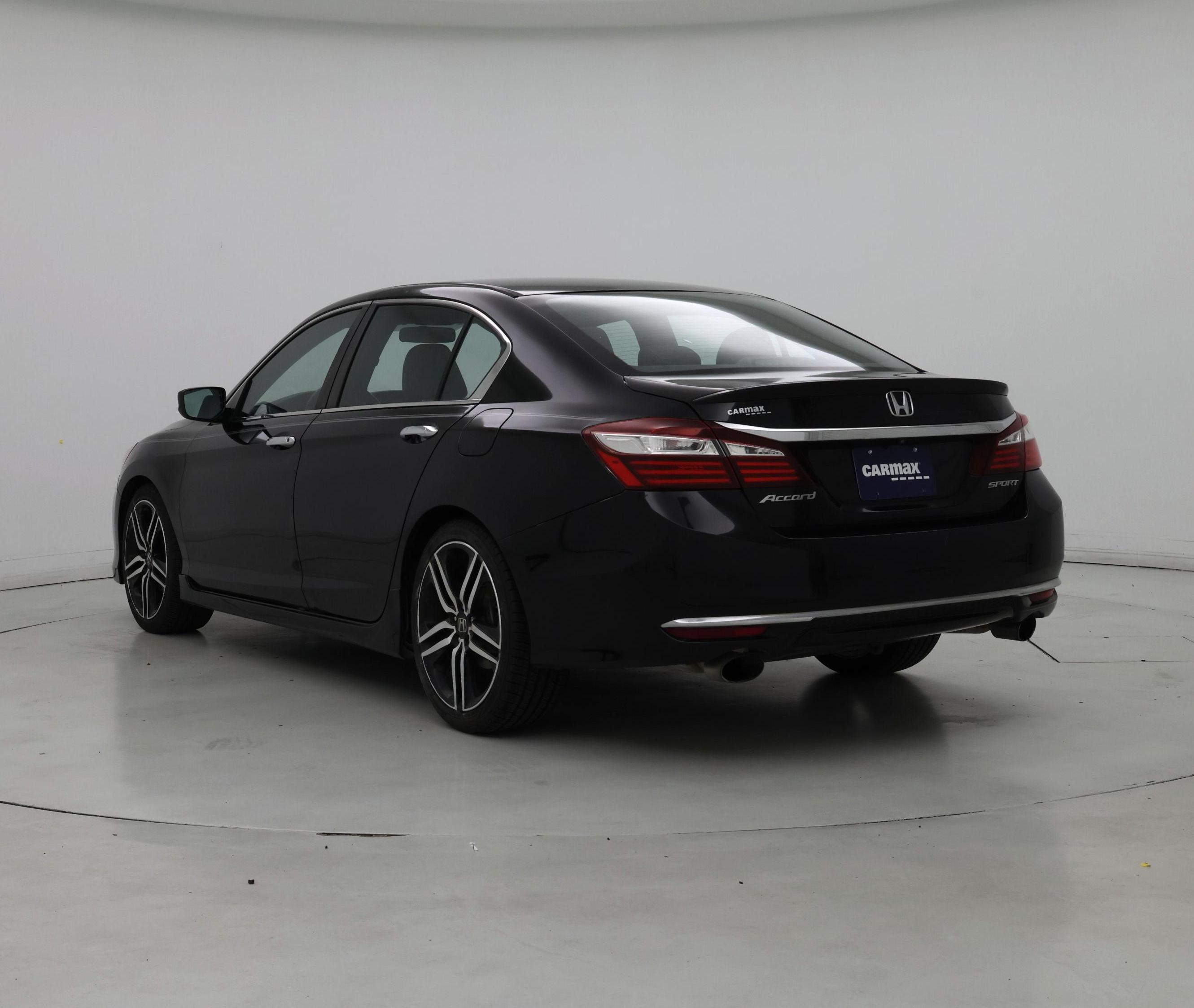 Thumbnail: 2017 Honda Accord - 2