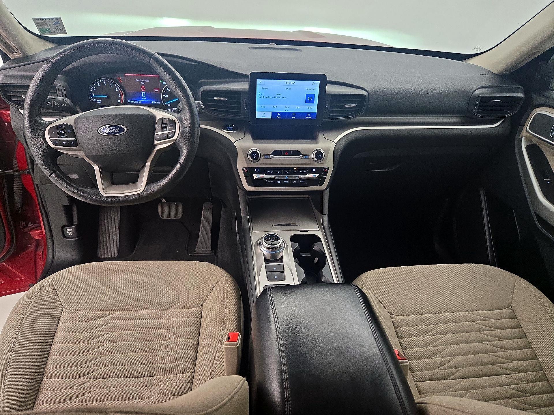 Thumbnail: 2021 Ford Explorer - 9