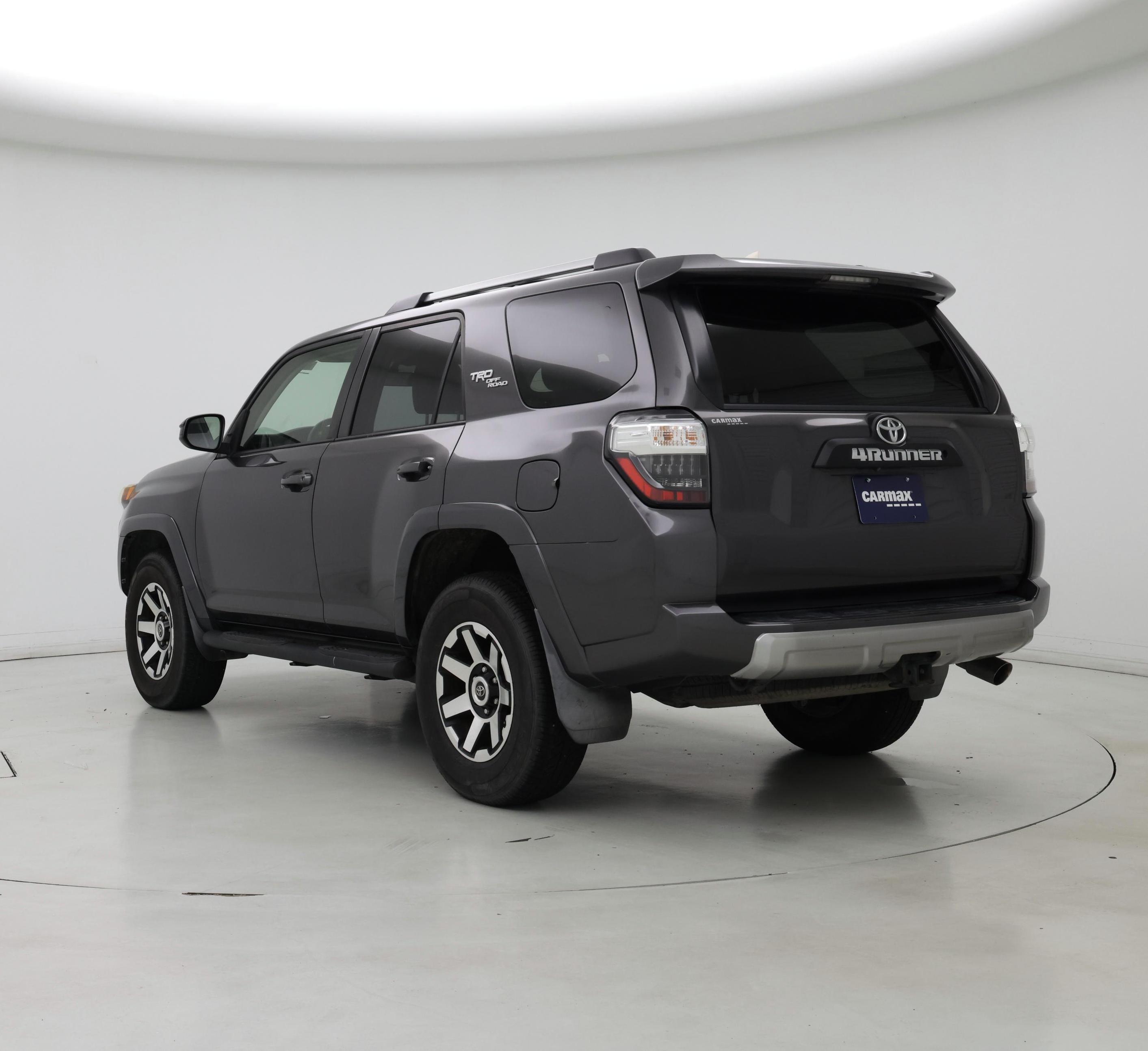 Thumbnail: 2017 Toyota 4Runner - 2
