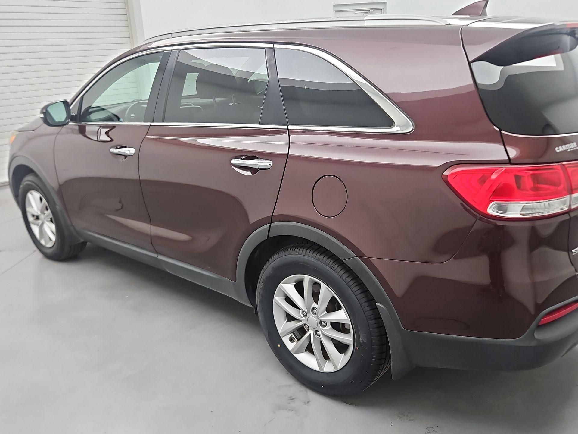 Thumbnail: 2018 Kia Sorento - 7