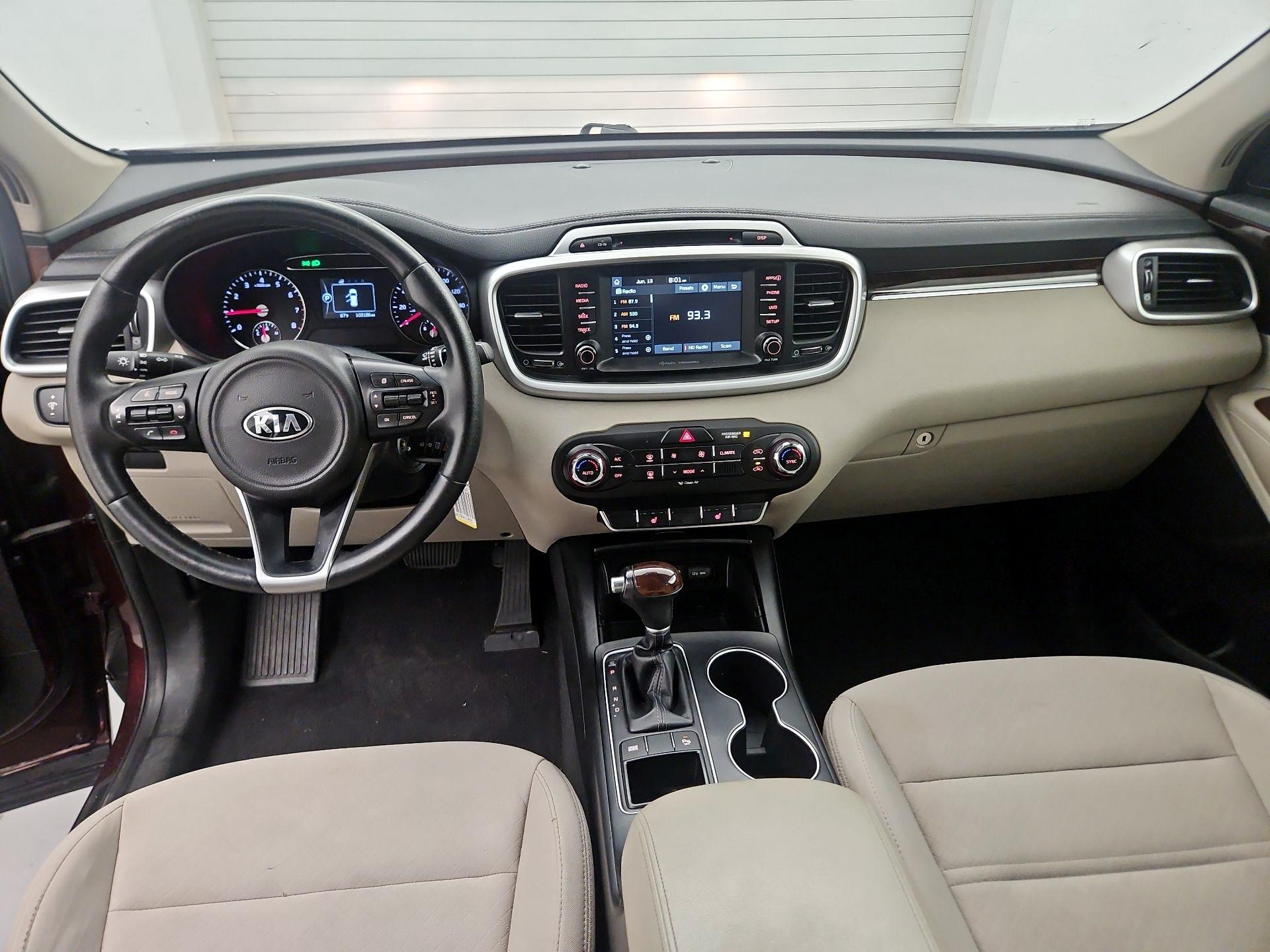 Thumbnail: 2018 Kia Sorento - 8